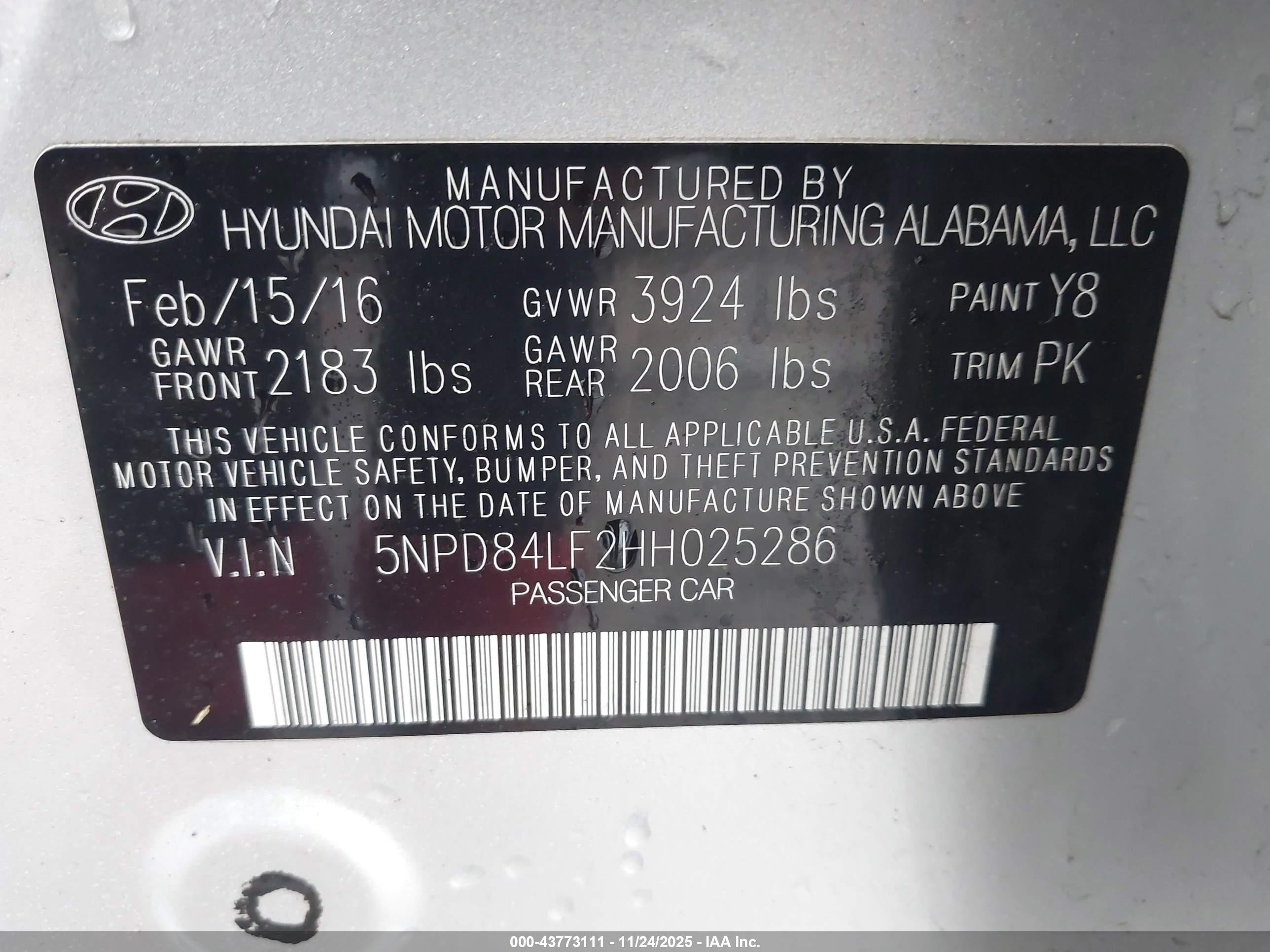 HYUNDAI ELANTRA image 9