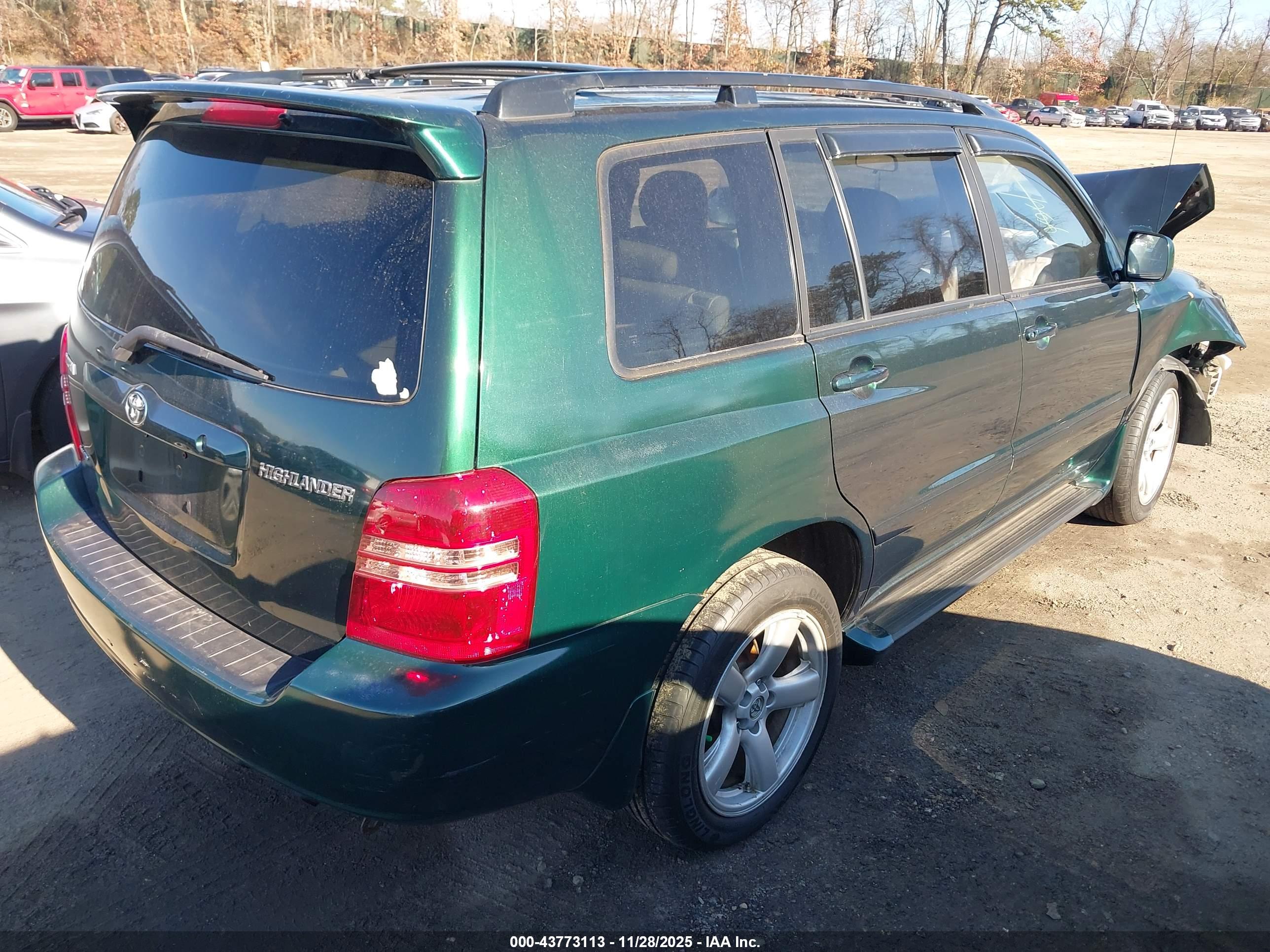 TOYOTA HIGHLANDER image 4