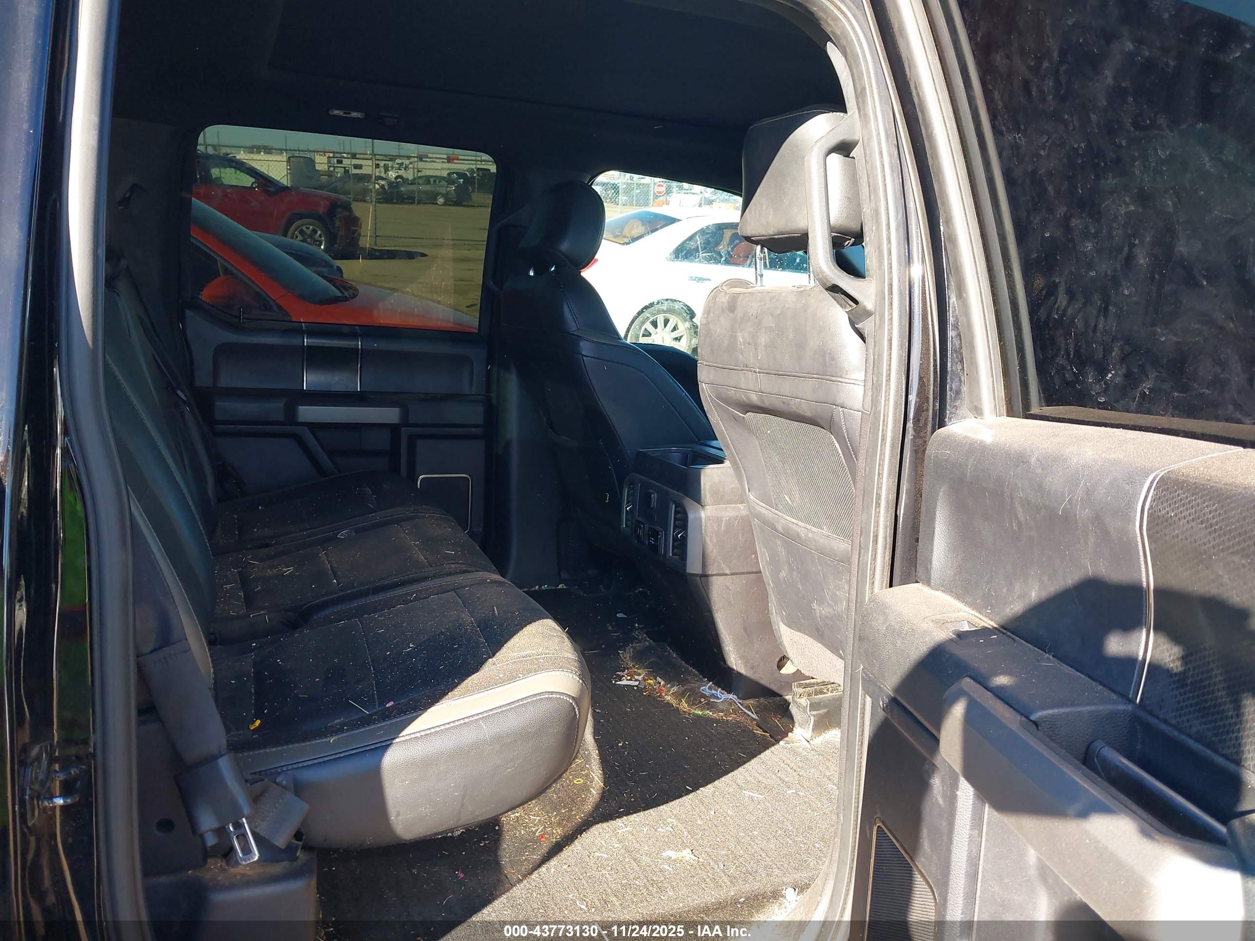 FORD F-150 image 8