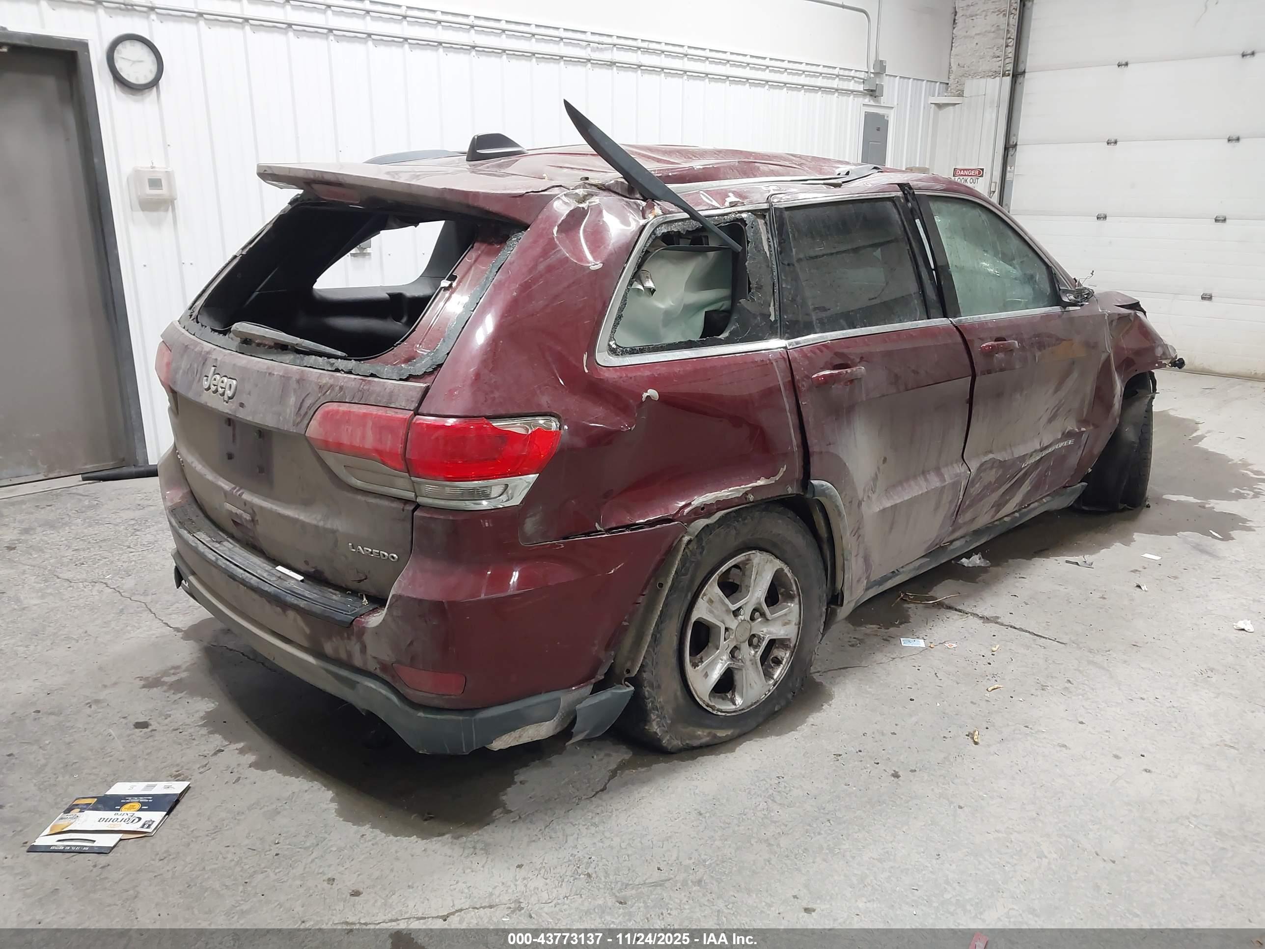 JEEP GRAND image 4