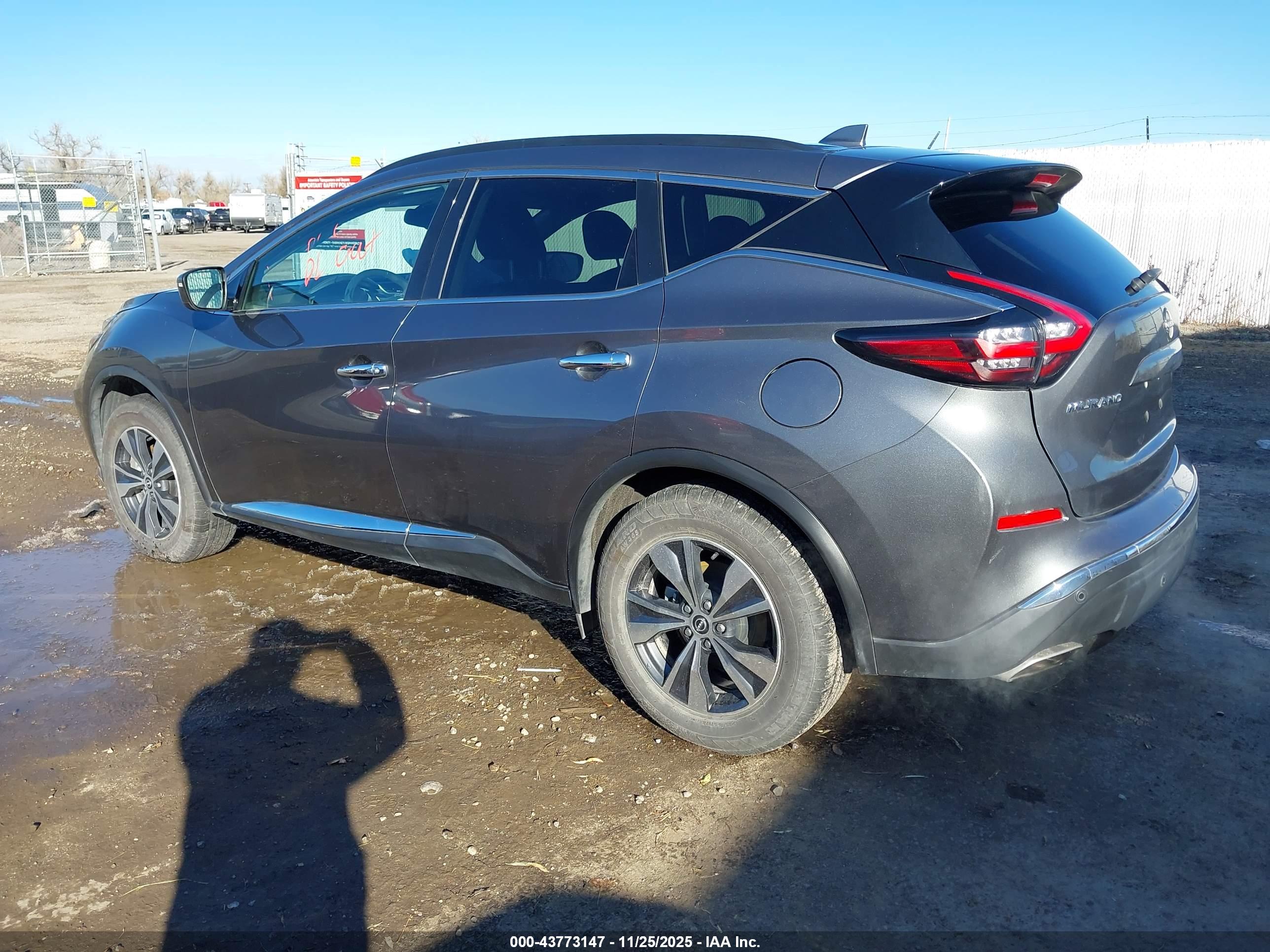 NISSAN MURANO image 3