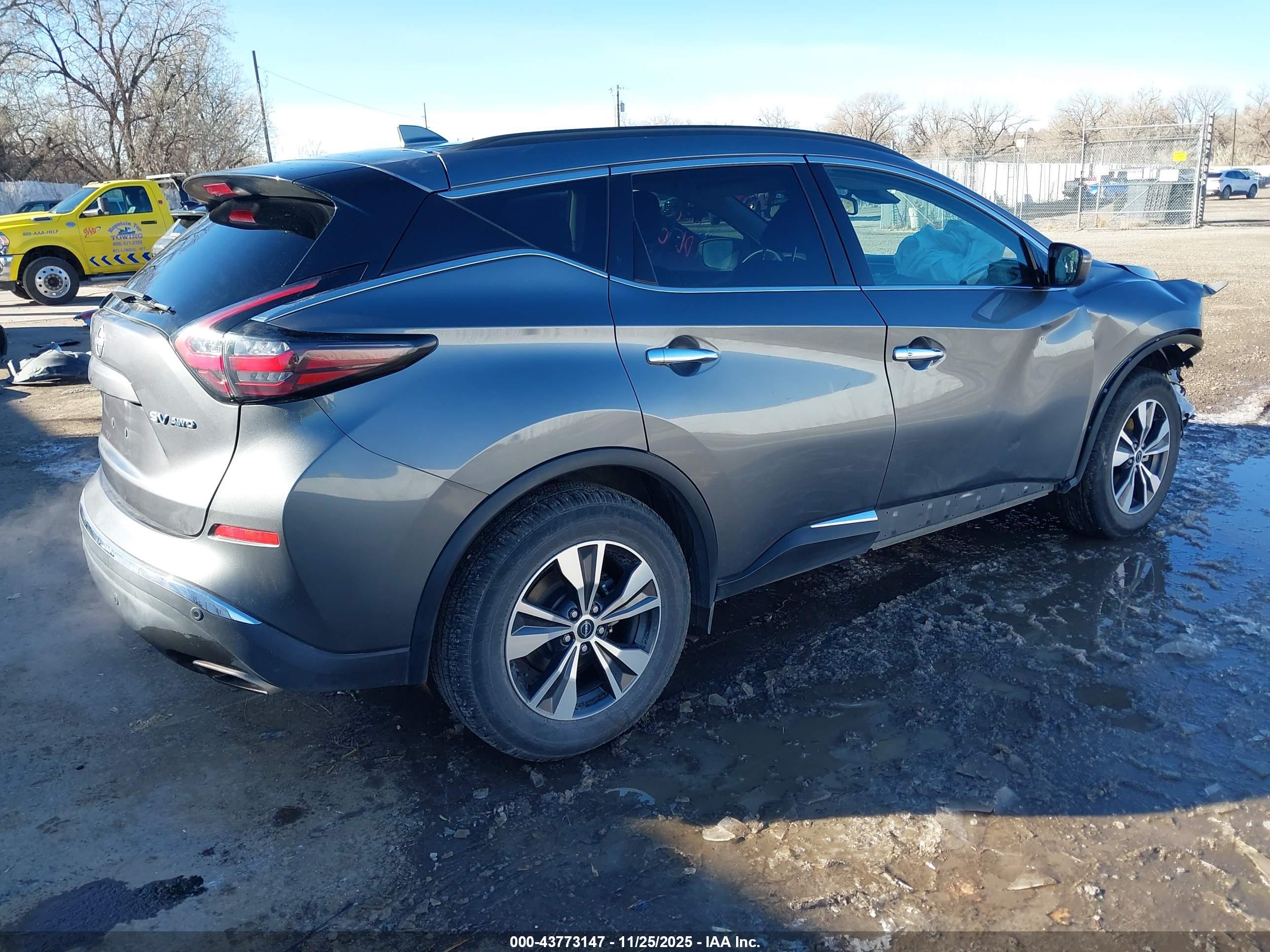 NISSAN MURANO image 4