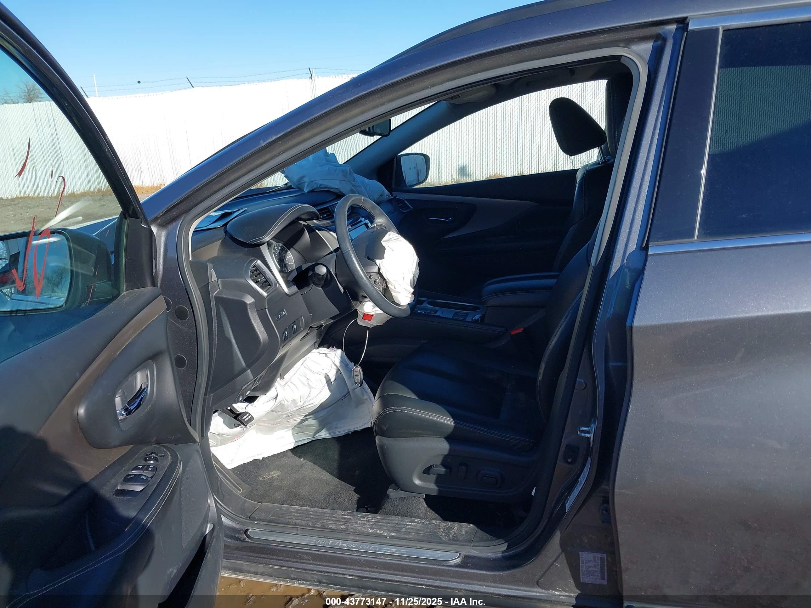 NISSAN MURANO image 5
