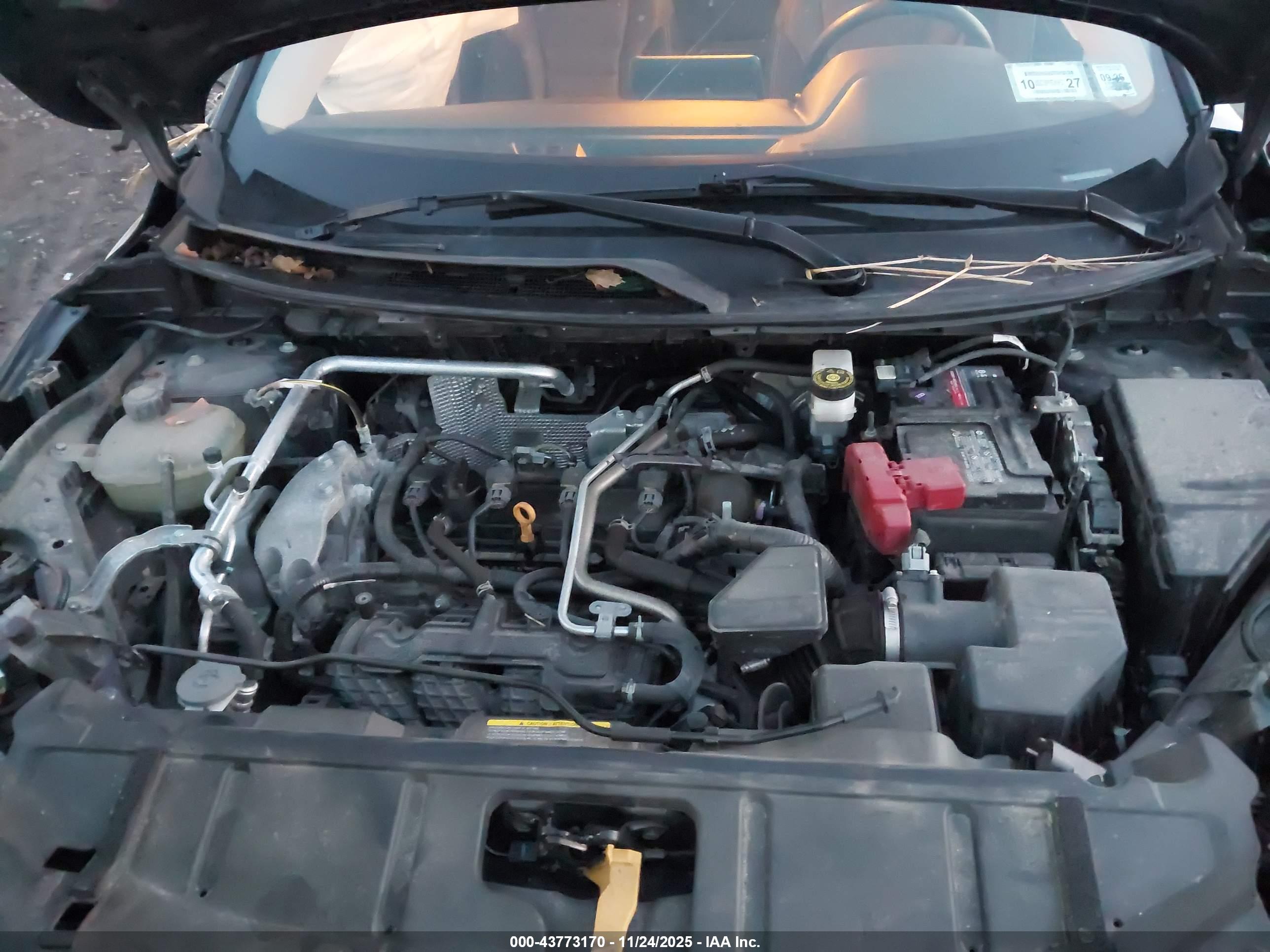 NISSAN ROGUE image 10