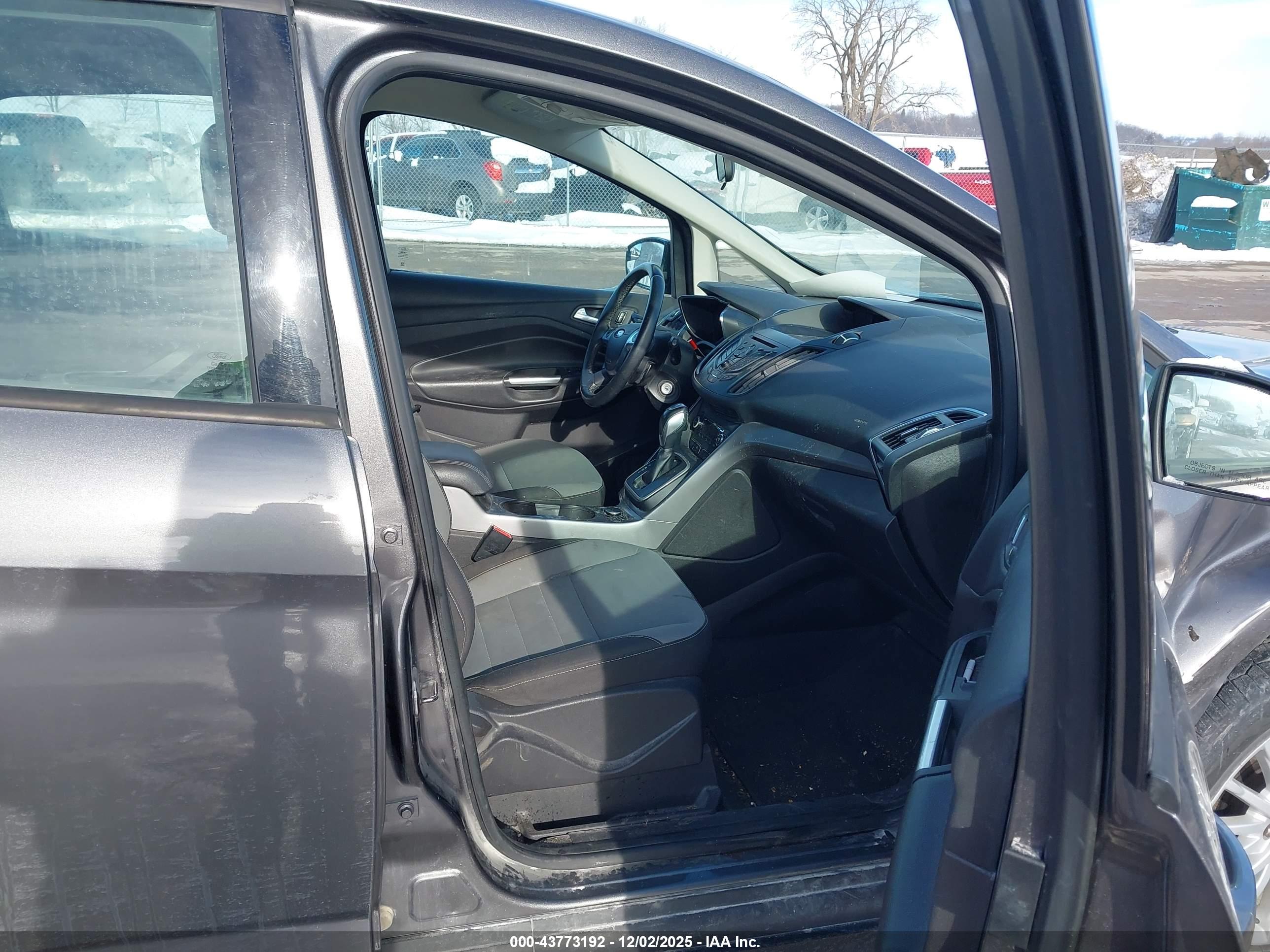 FORD C-MAX image 5