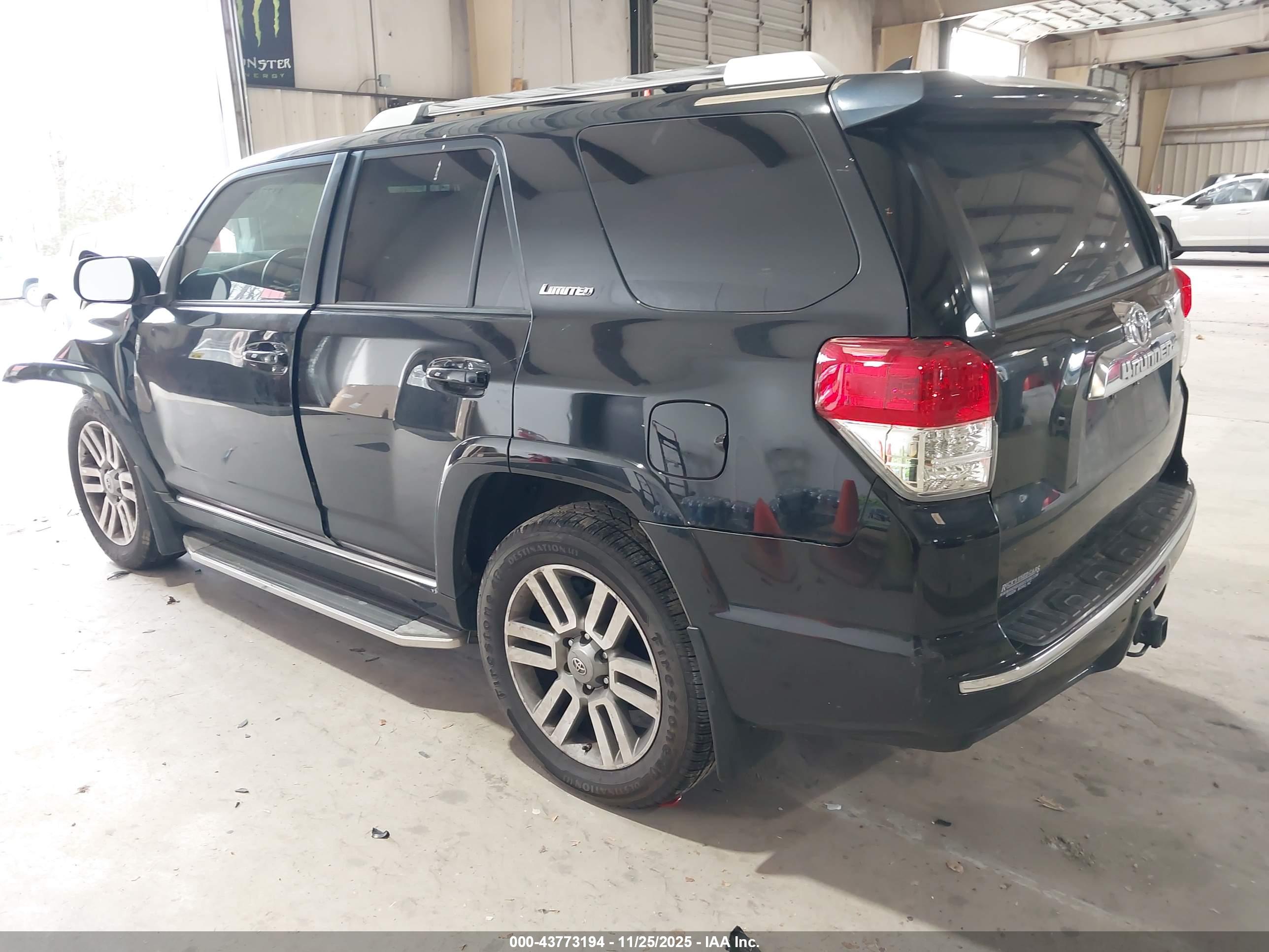 TOYOTA 4RUNNER image 3