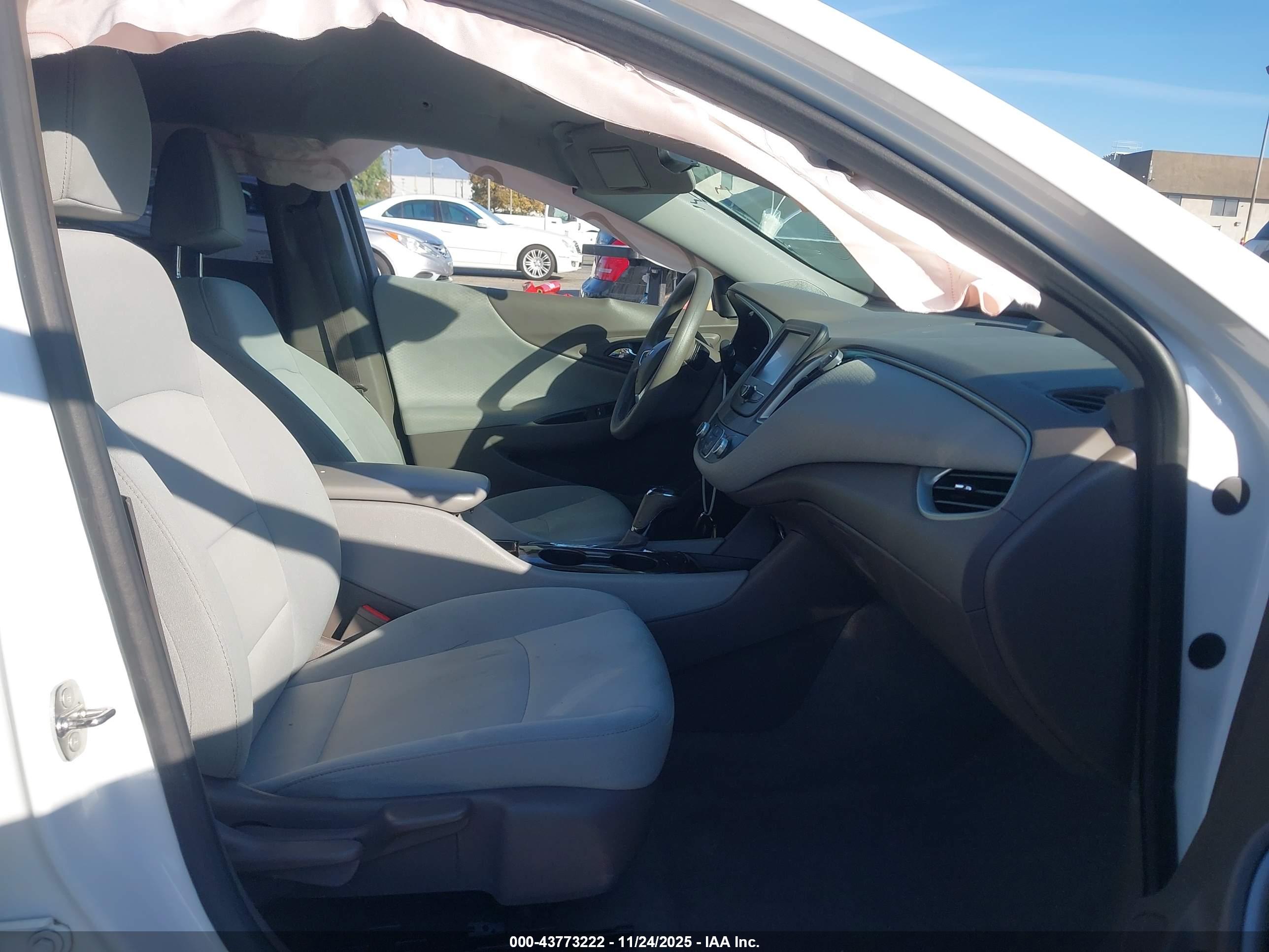 CHEVROLET MALIBU image 5