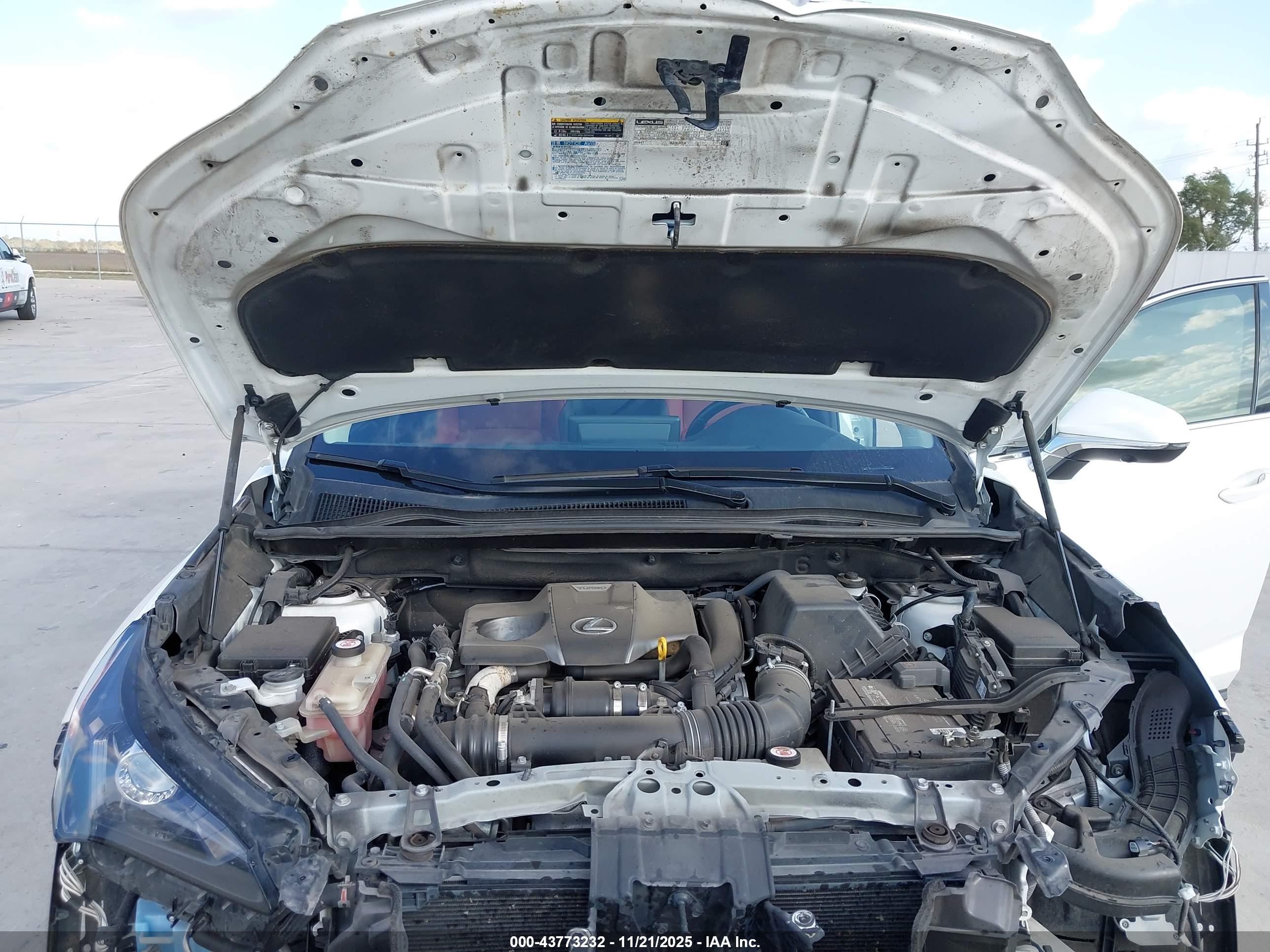 LEXUS NX image 10