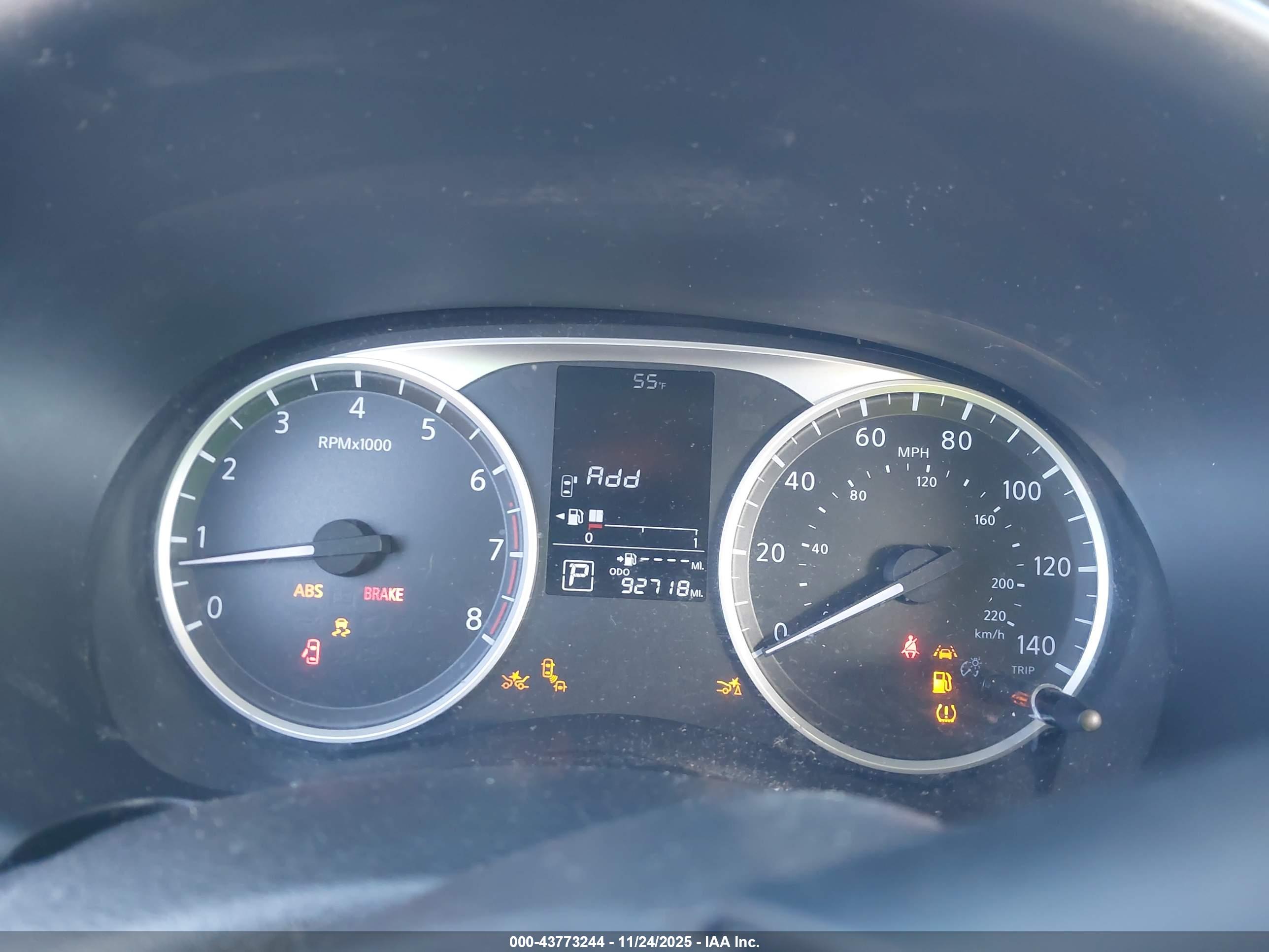 NISSAN KICKS image 7