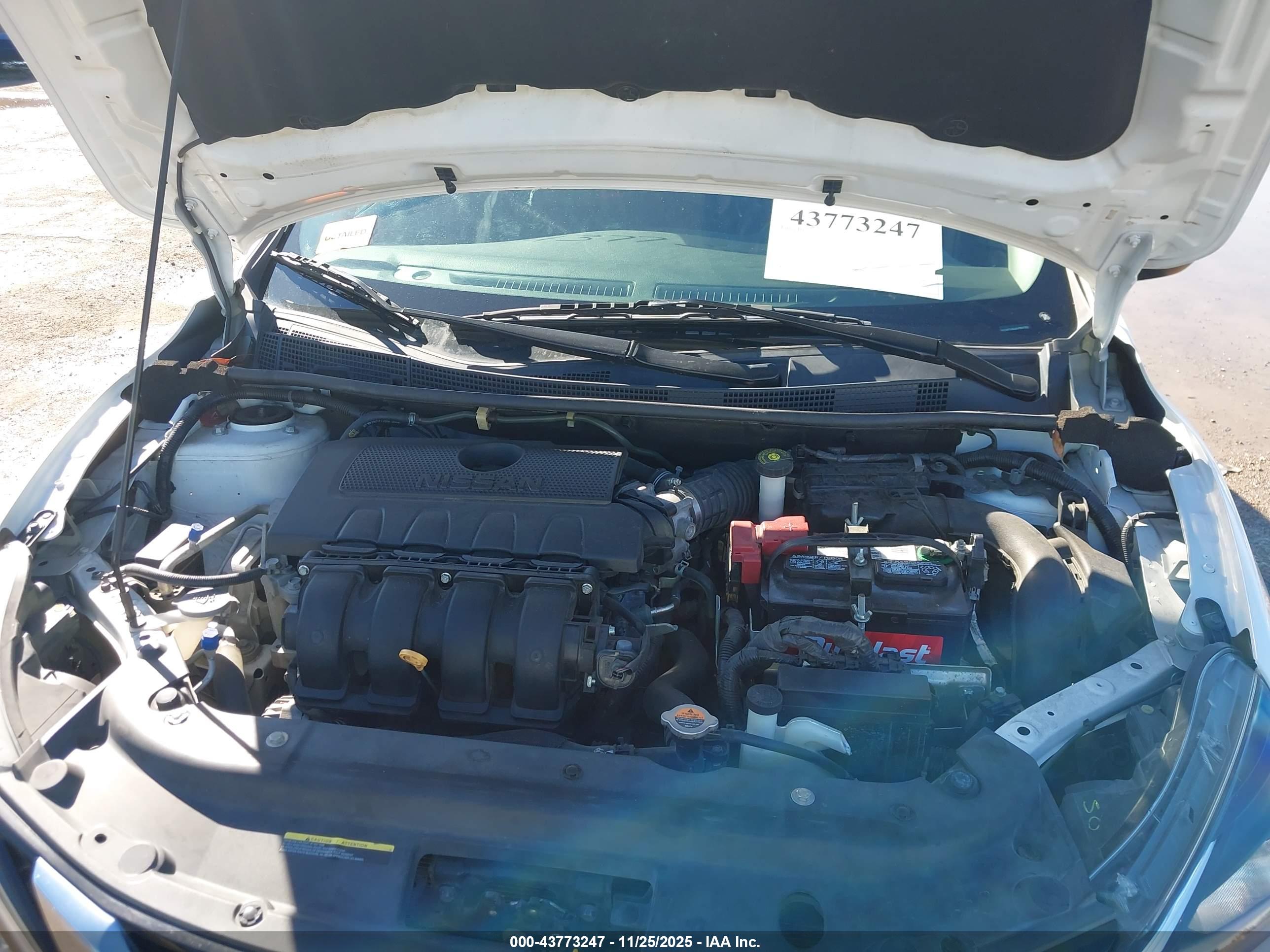 NISSAN SENTRA image 10