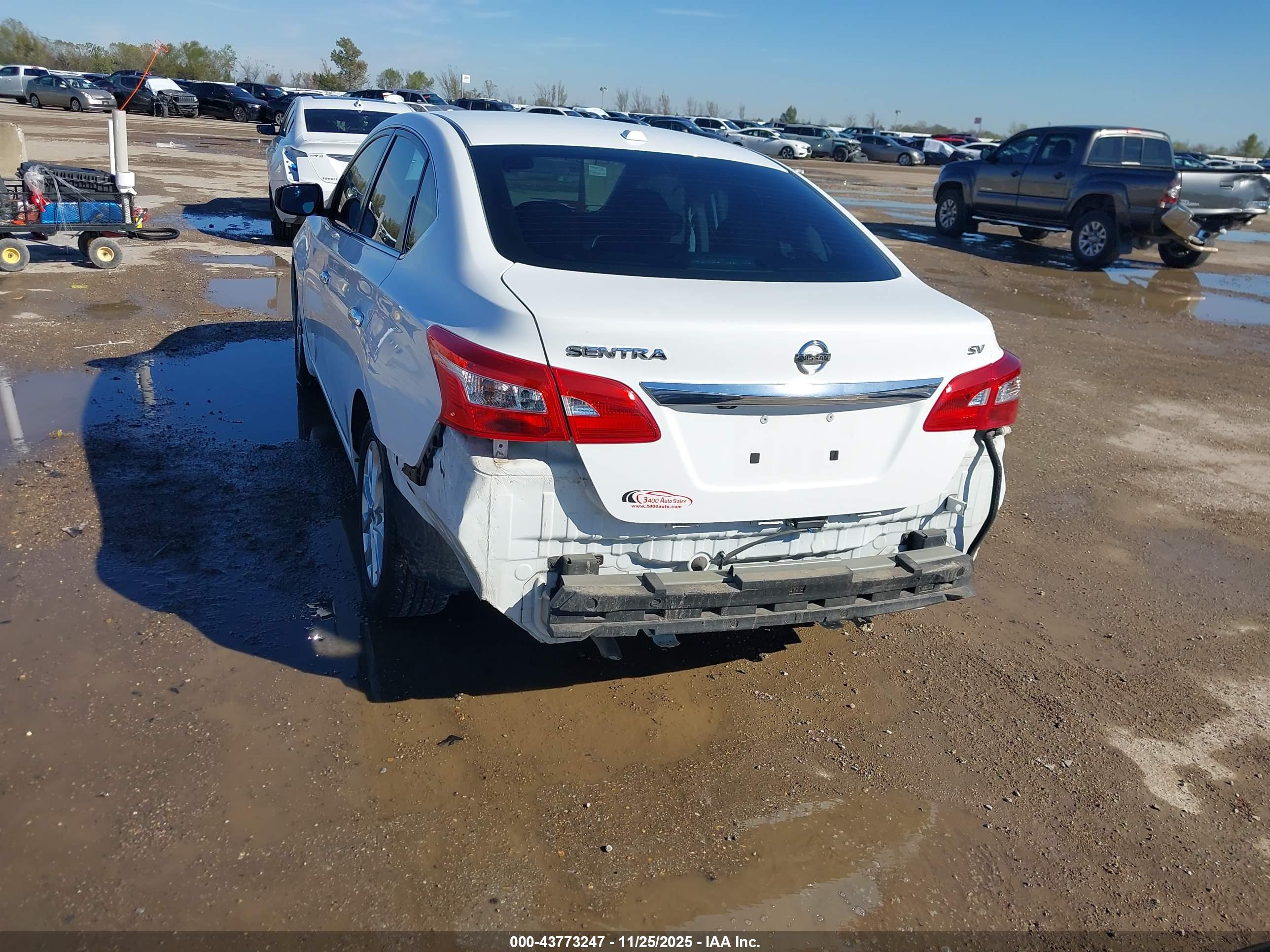 NISSAN SENTRA image 6