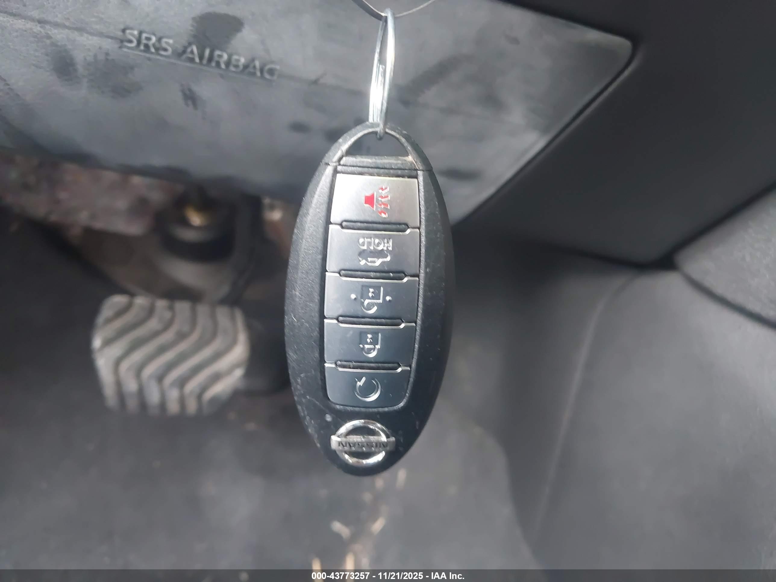 NISSAN ALTIMA image 11