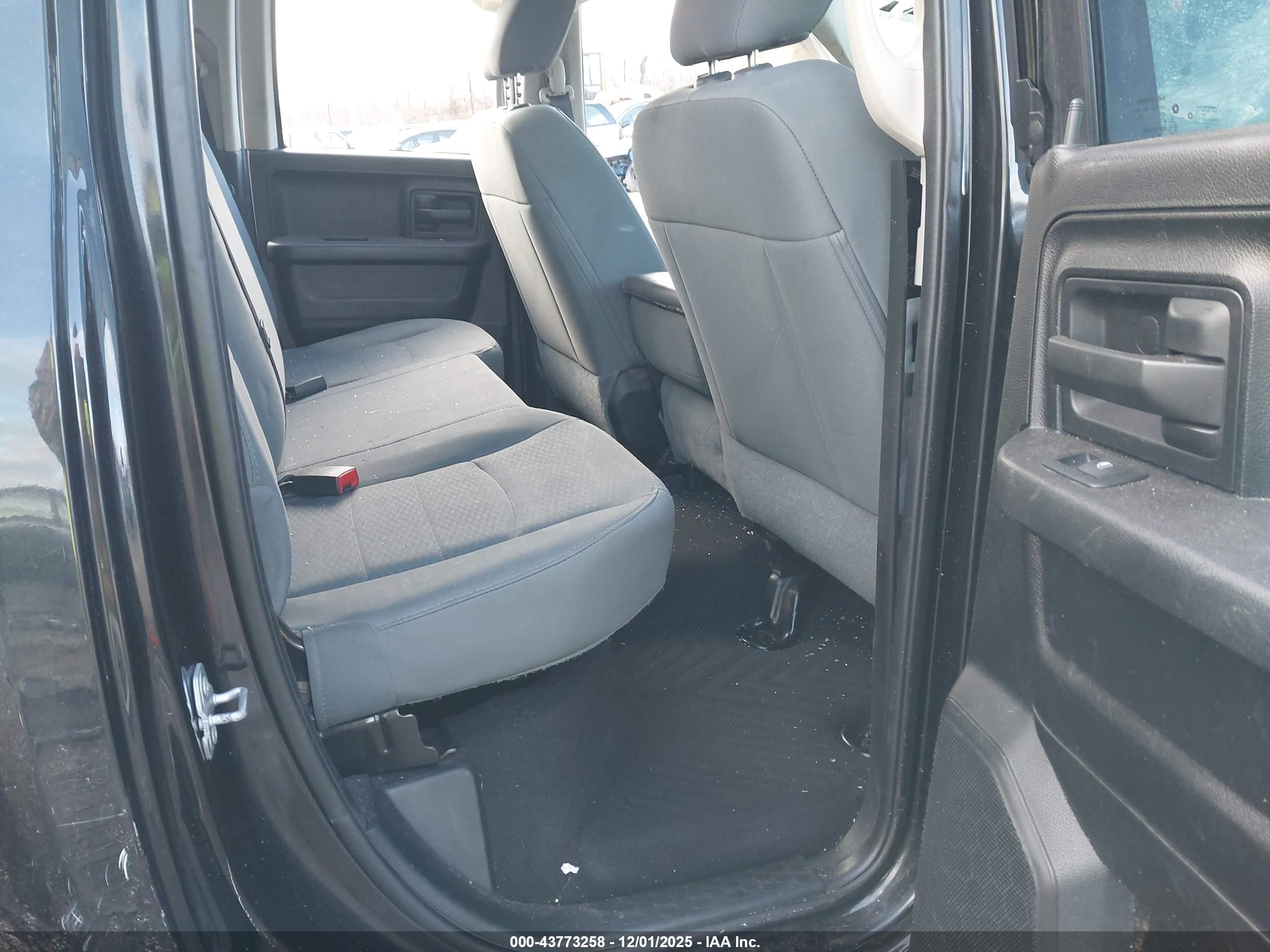 RAM 1500 image 8