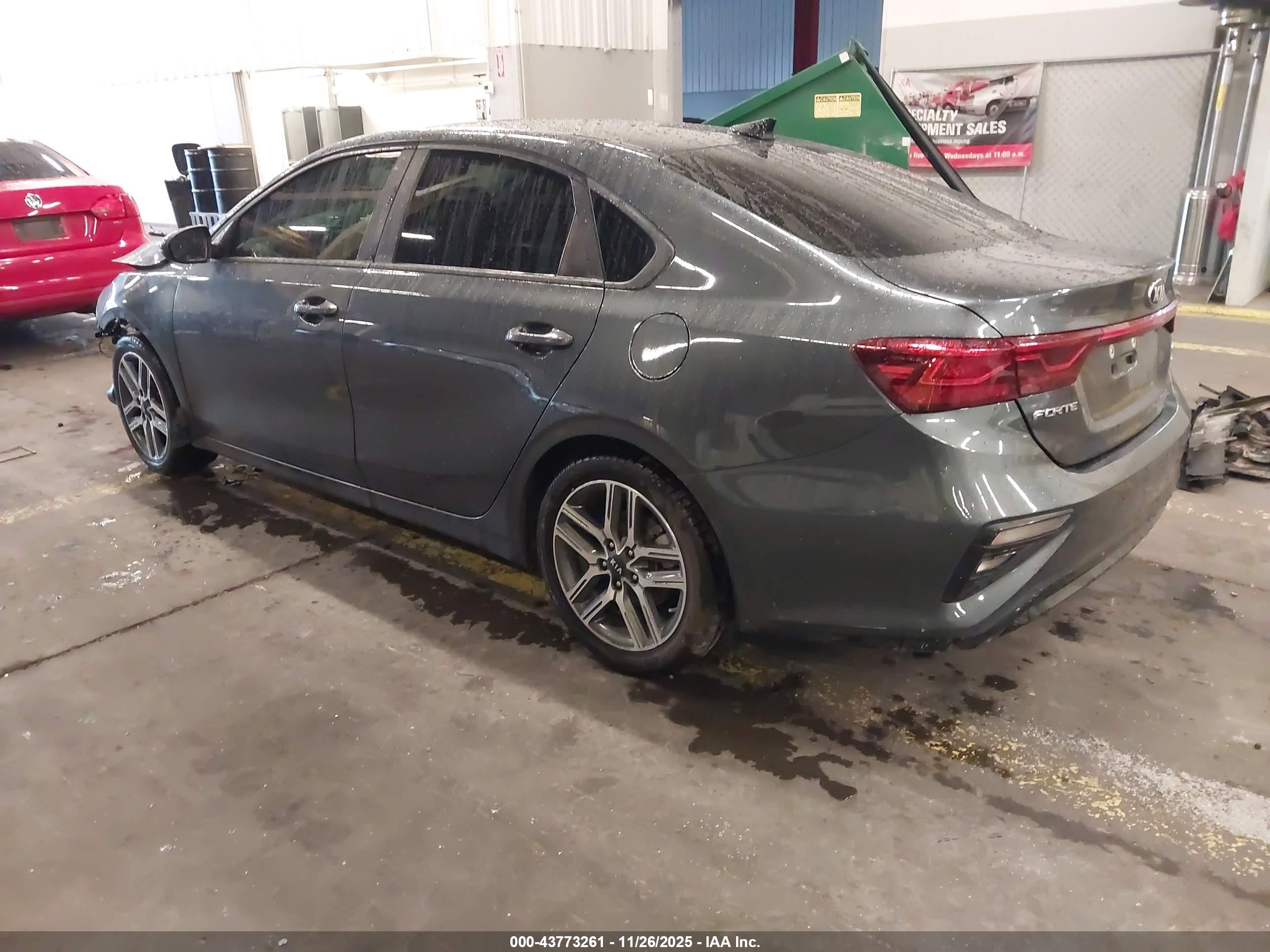 KIA FORTE image 3