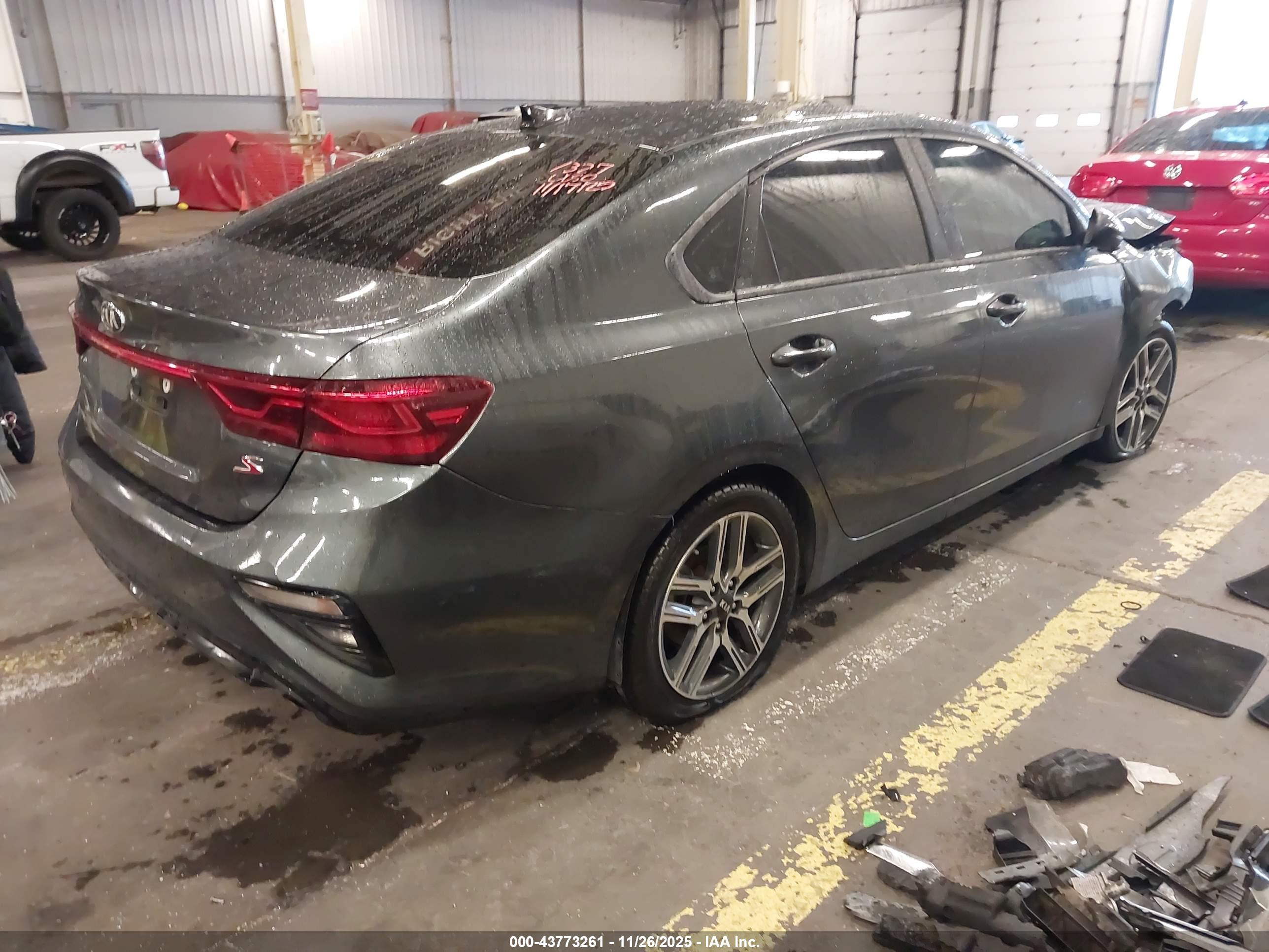 KIA FORTE image 4