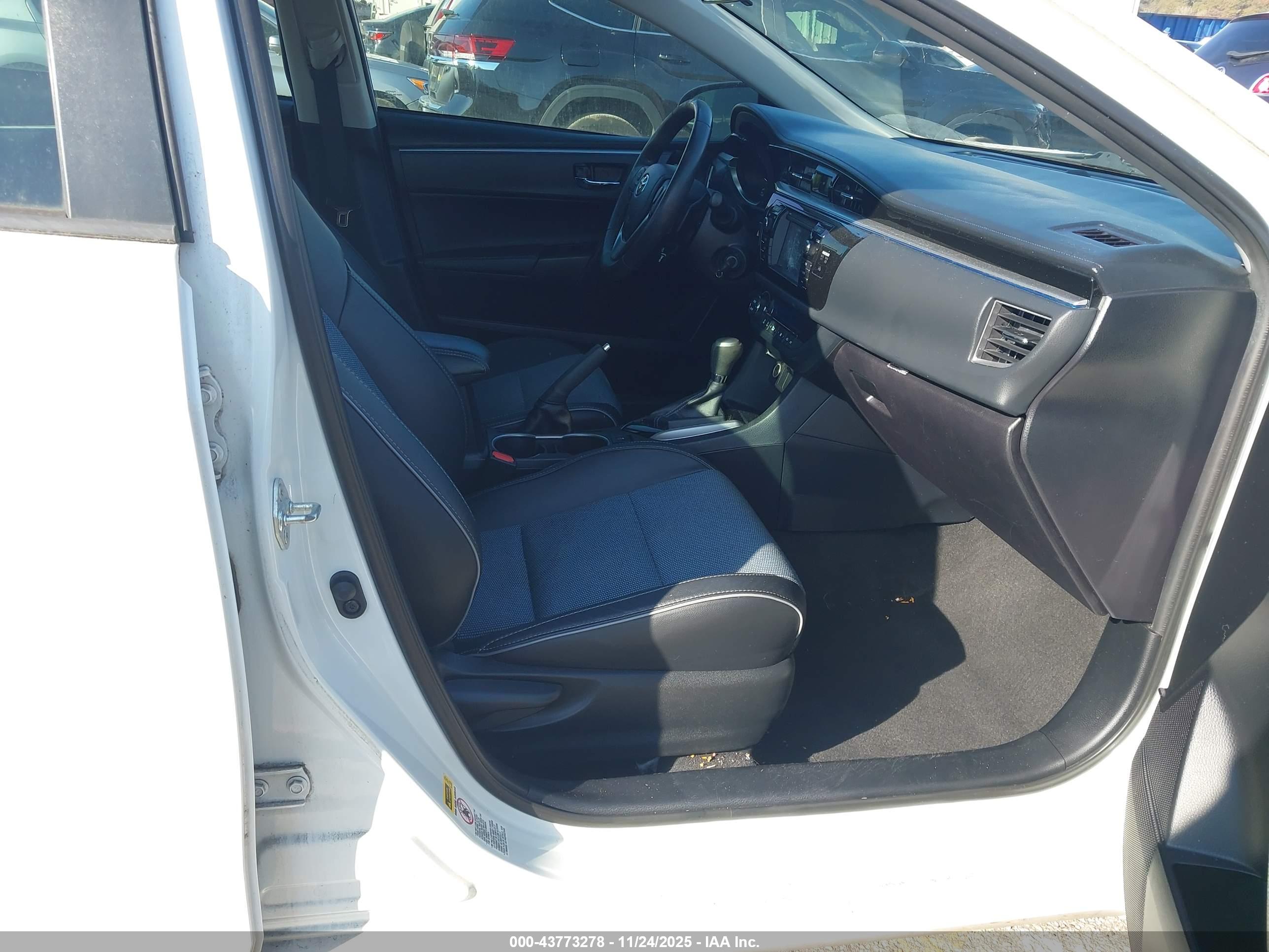 TOYOTA COROLLA image 5