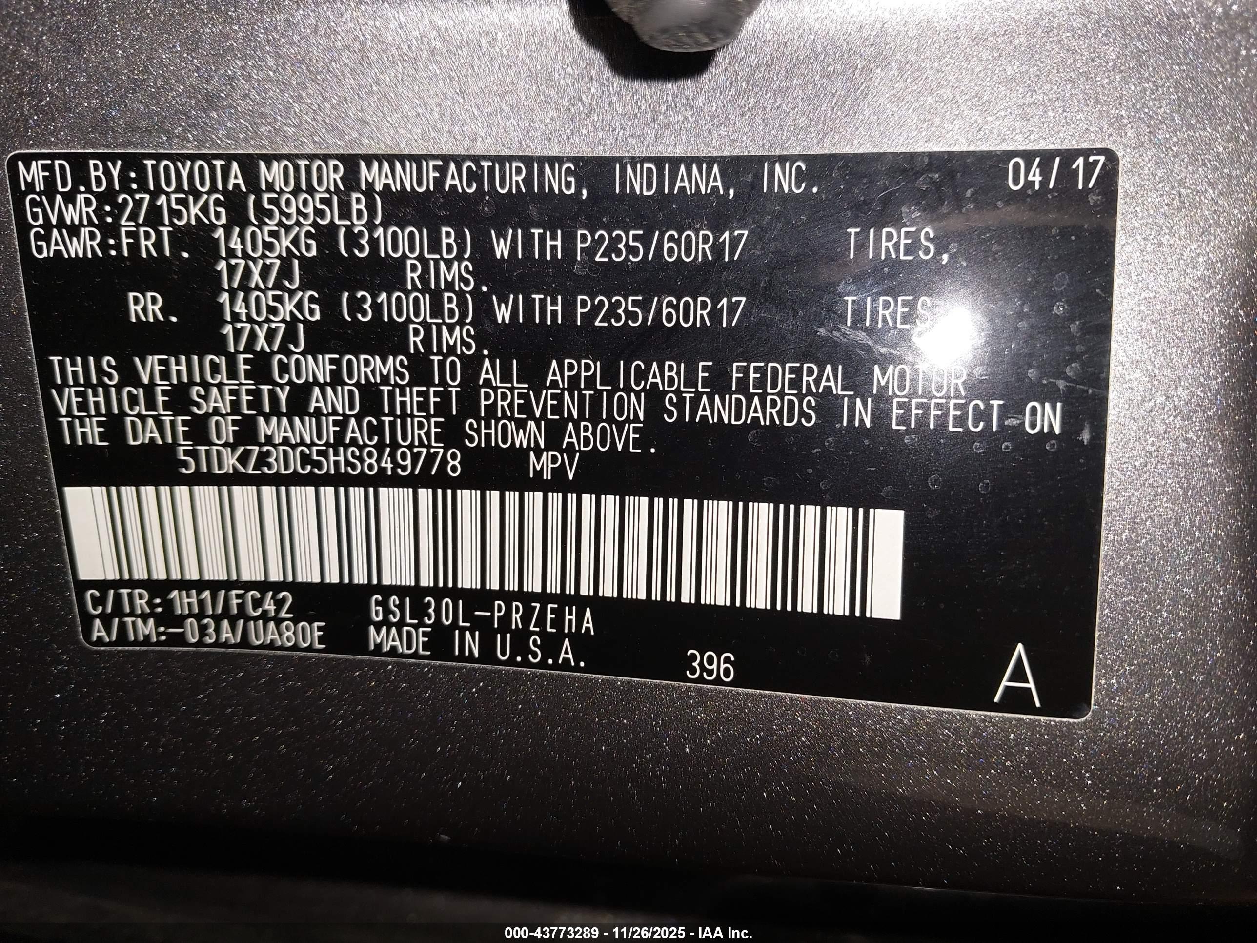 TOYOTA SIENNA image 9