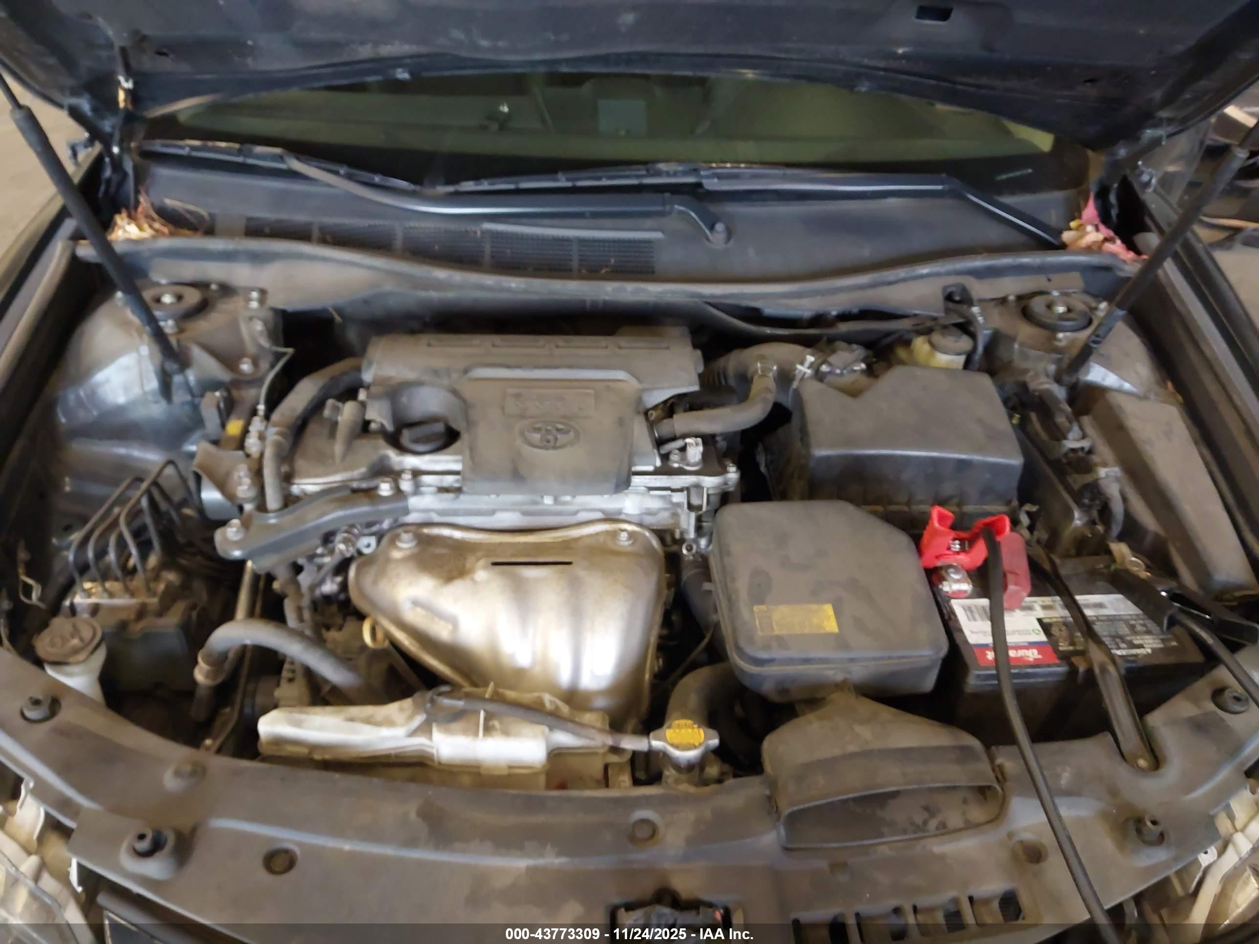 TOYOTA CAMRY image 10