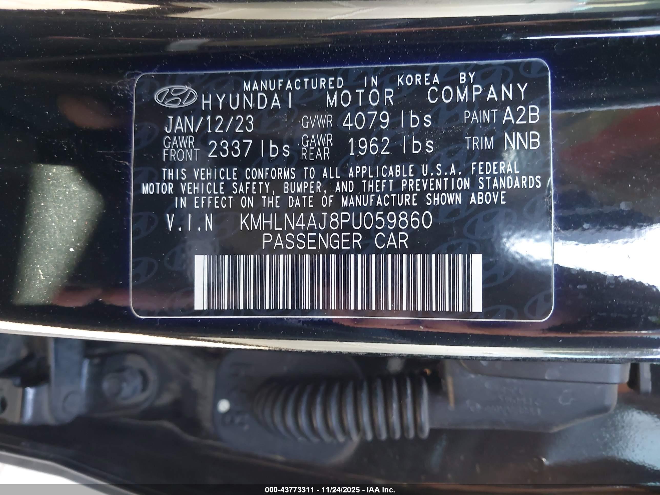 HYUNDAI ELANTRA image 9