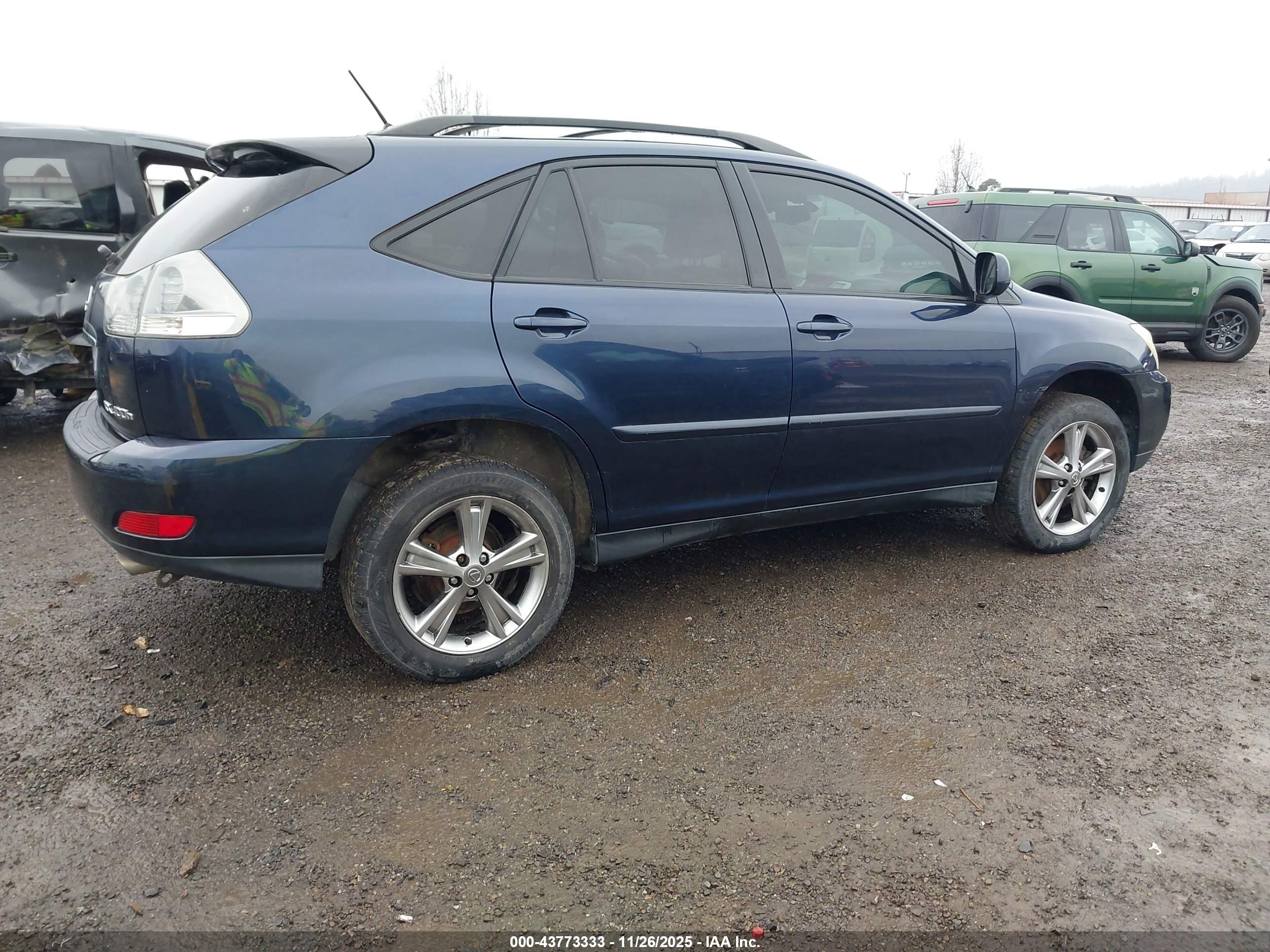LEXUS RX image 4
