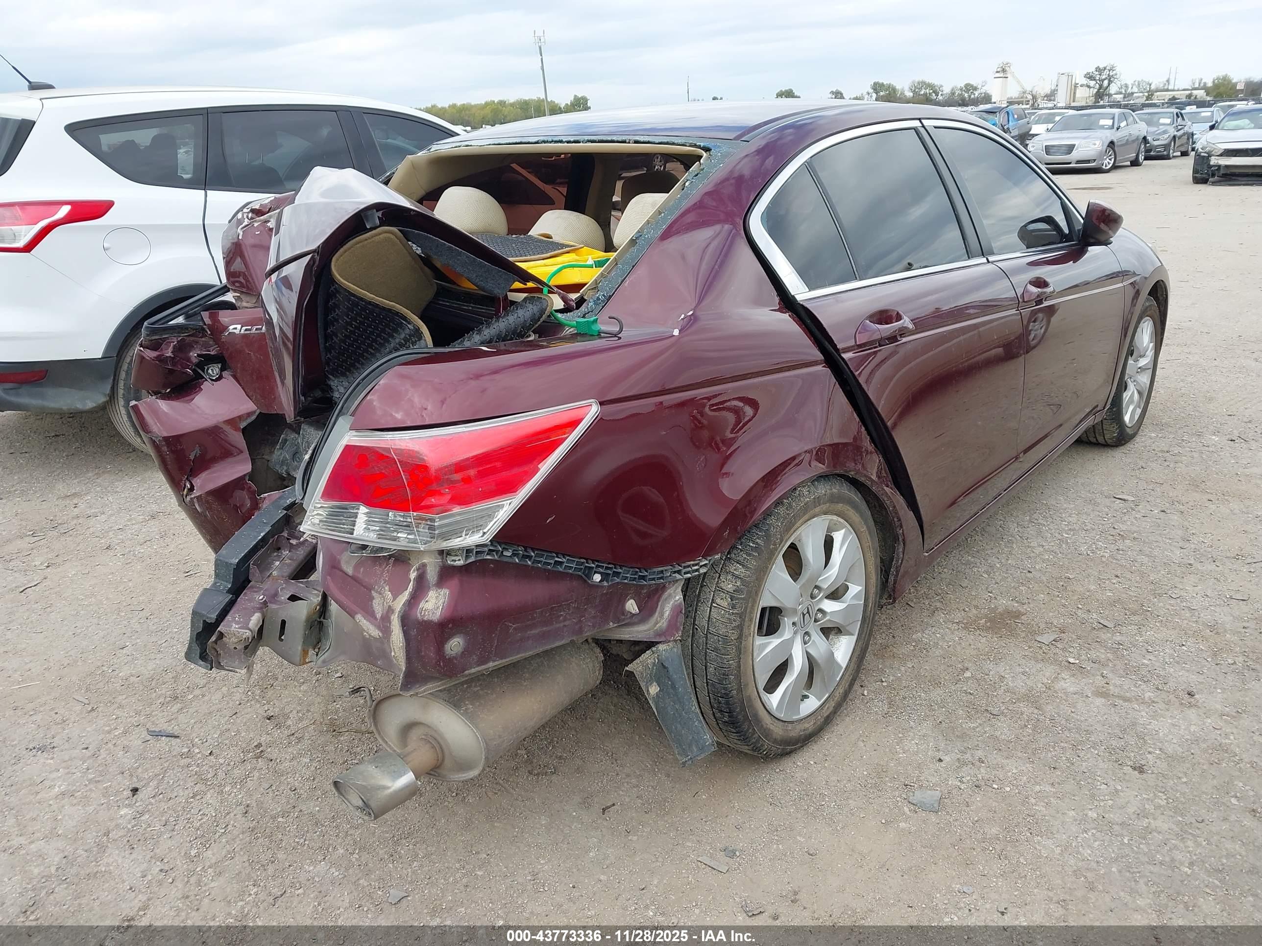 HONDA ACCORD image 4
