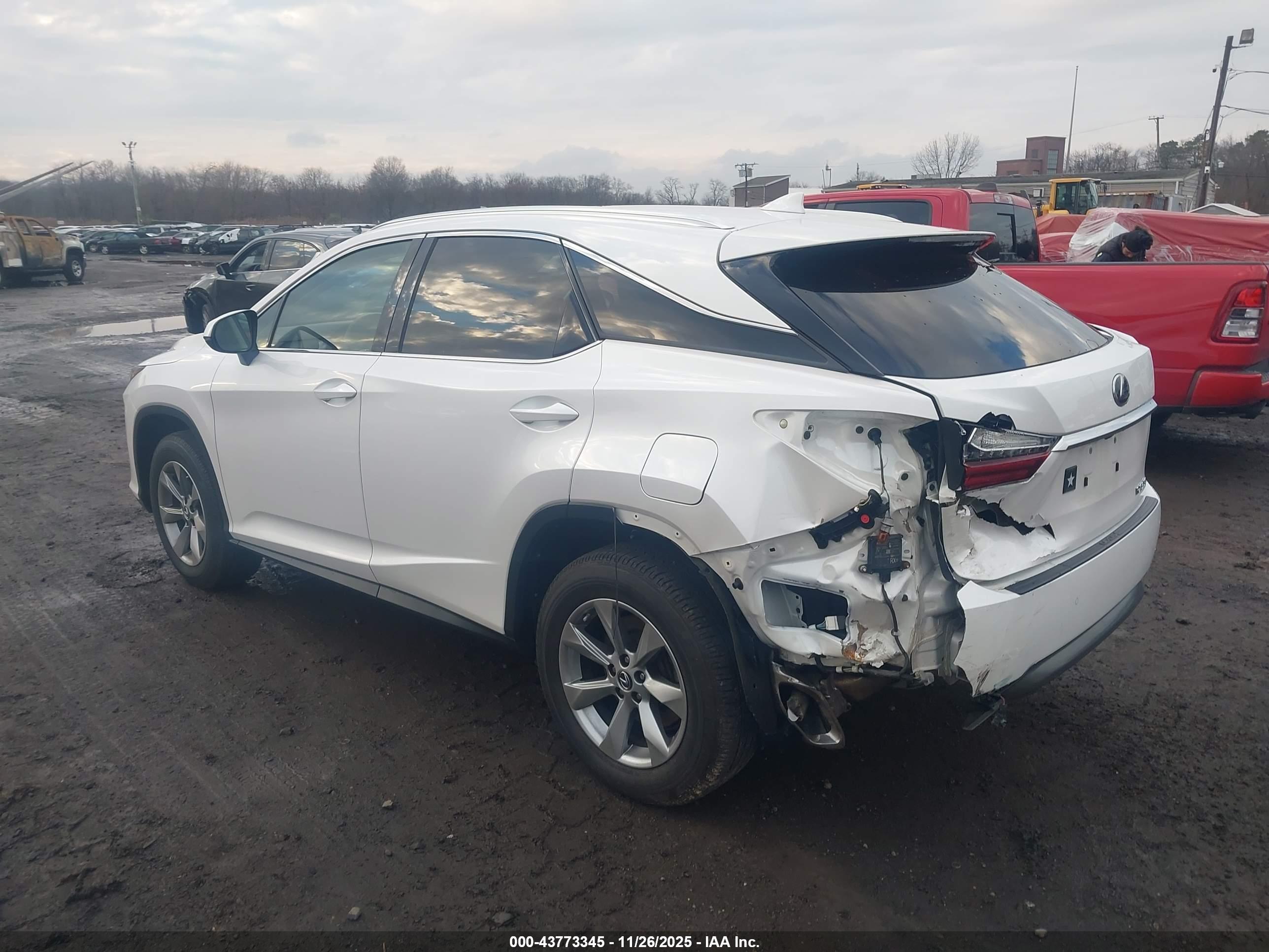 LEXUS RX image 6