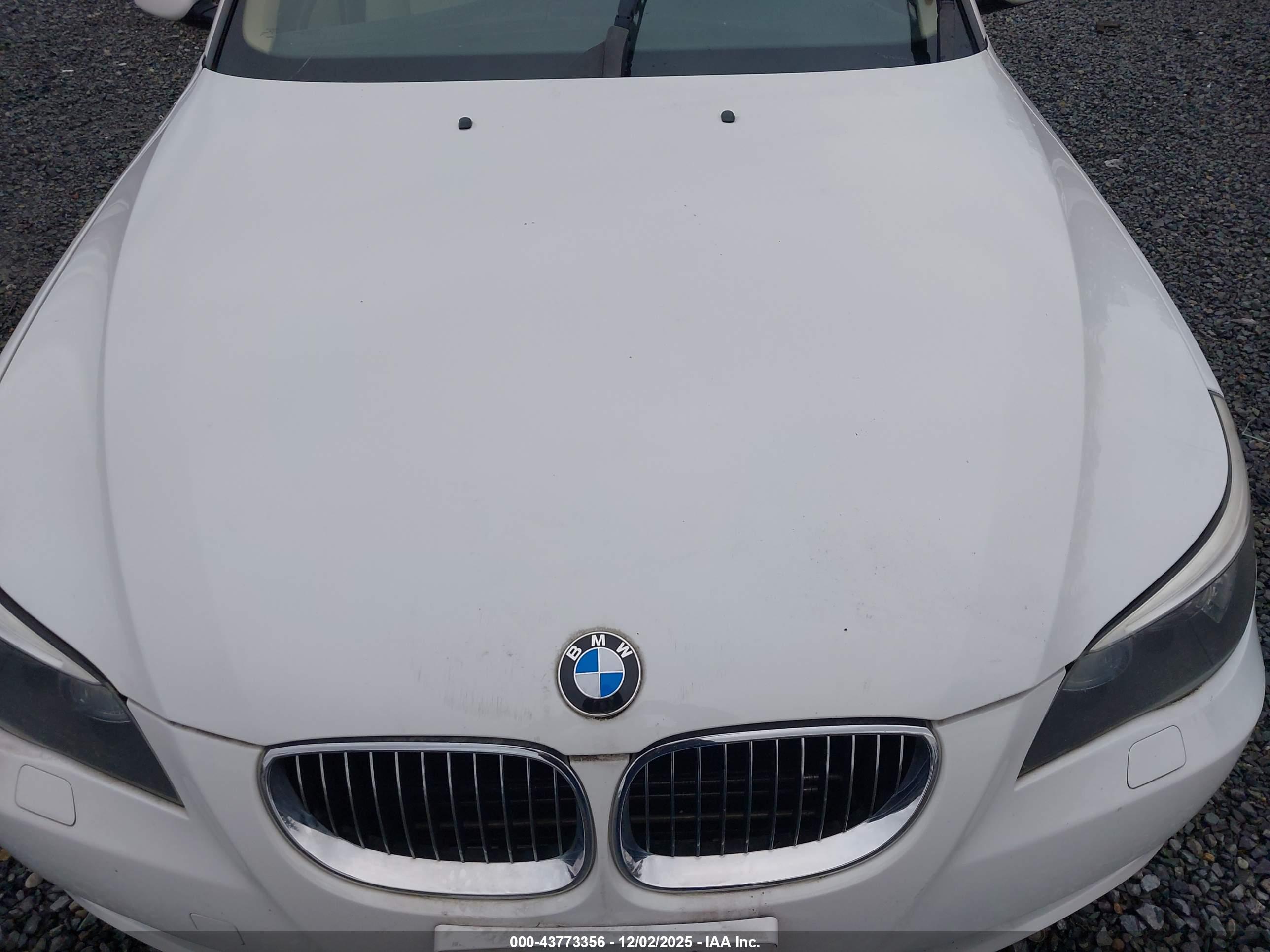 BMW 535I image 10