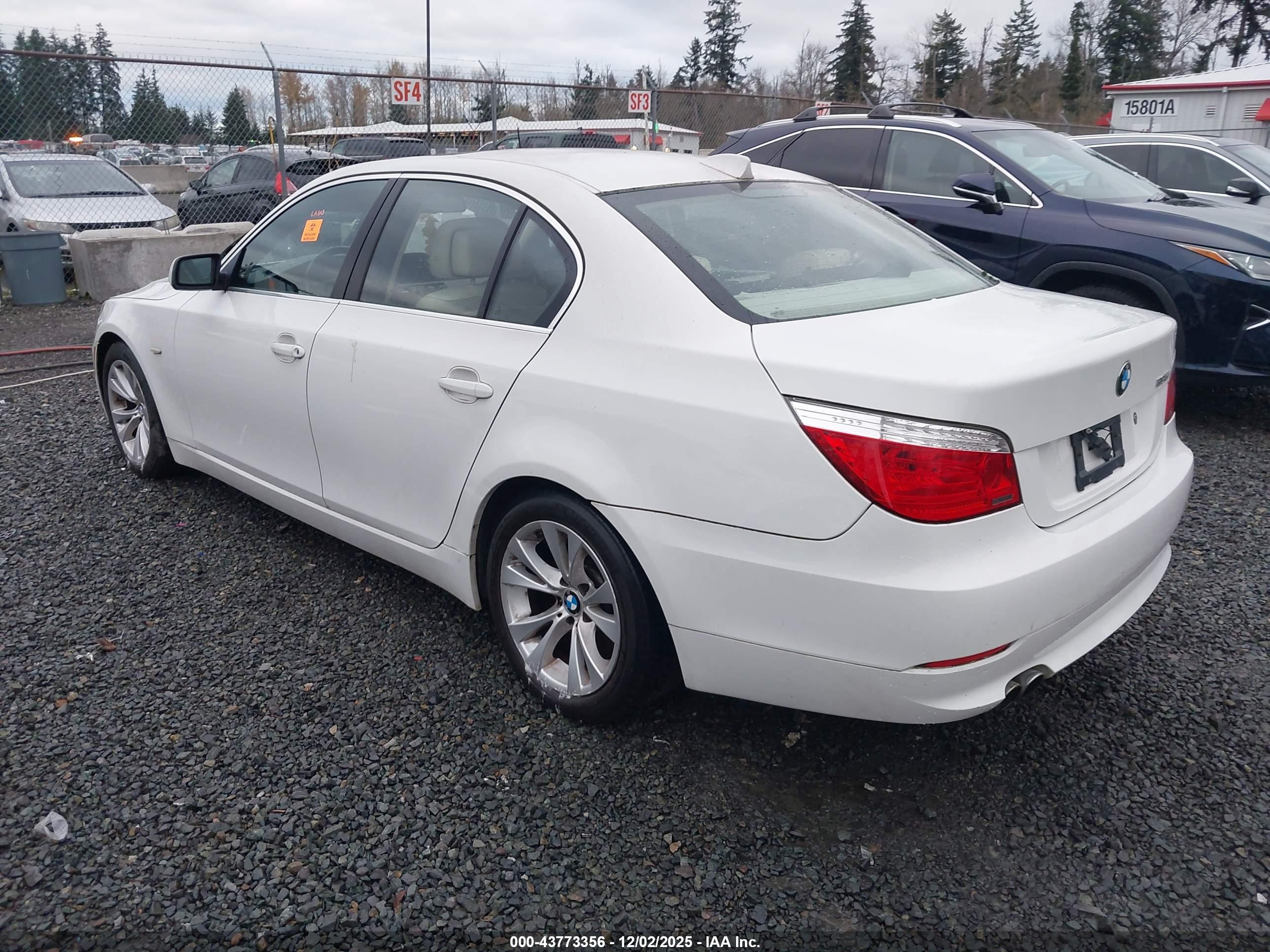 BMW 535I image 3