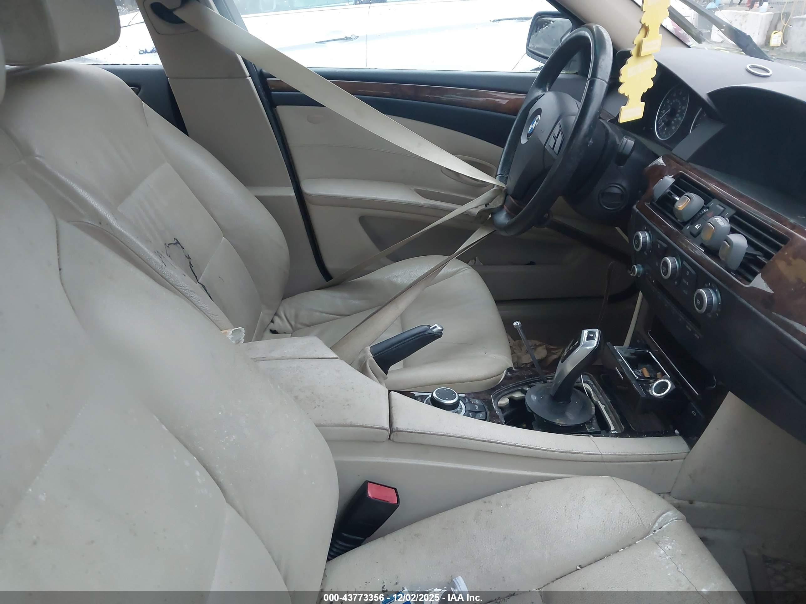 BMW 535I image 5