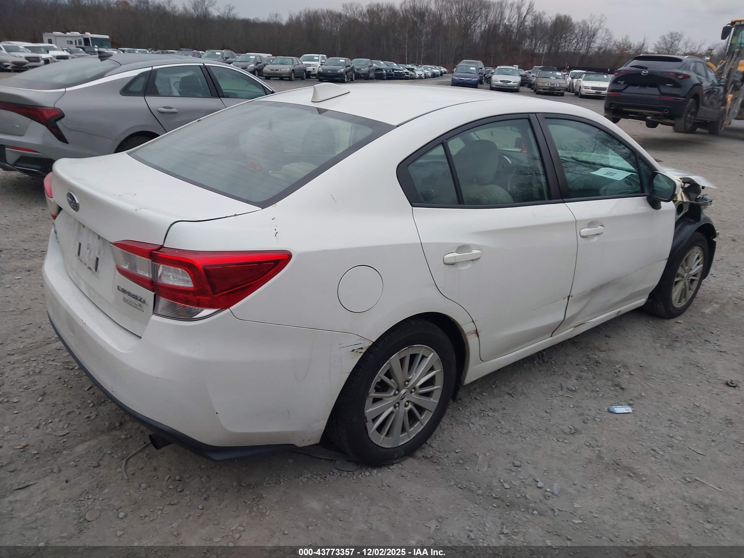 SUBARU IMPREZA image 4