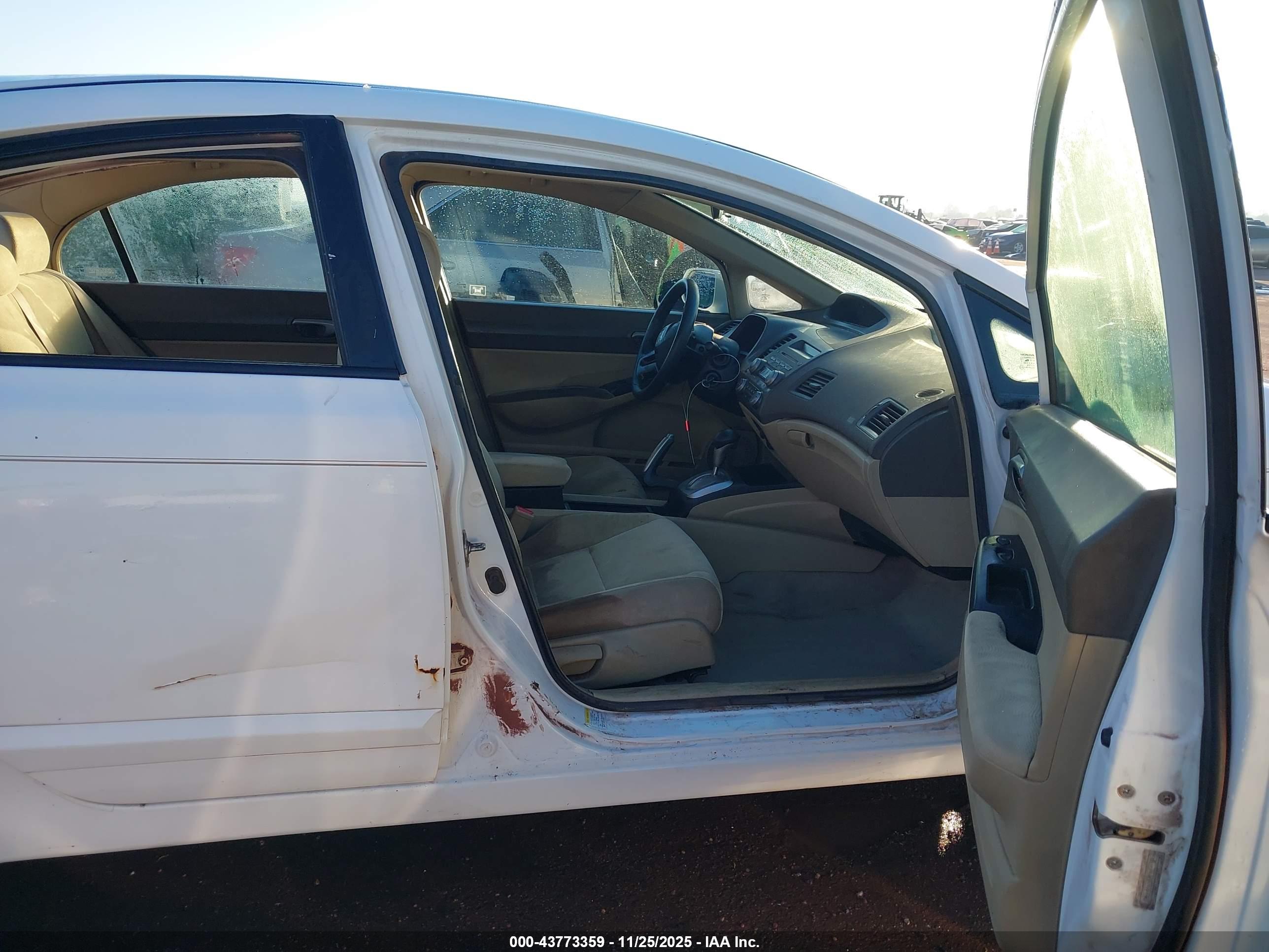 HONDA CIVIC image 5