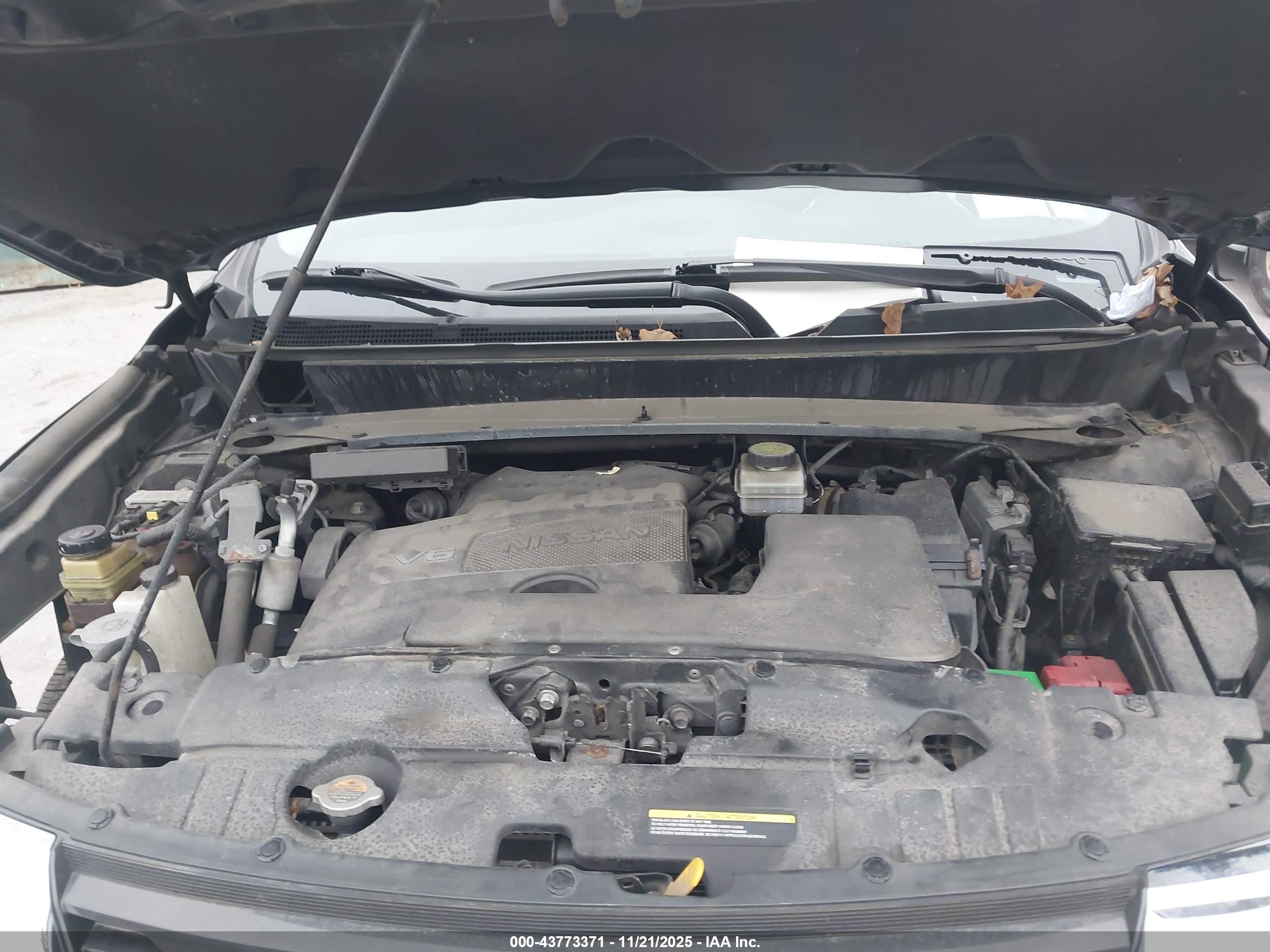 NISSAN PATHFINDER image 10