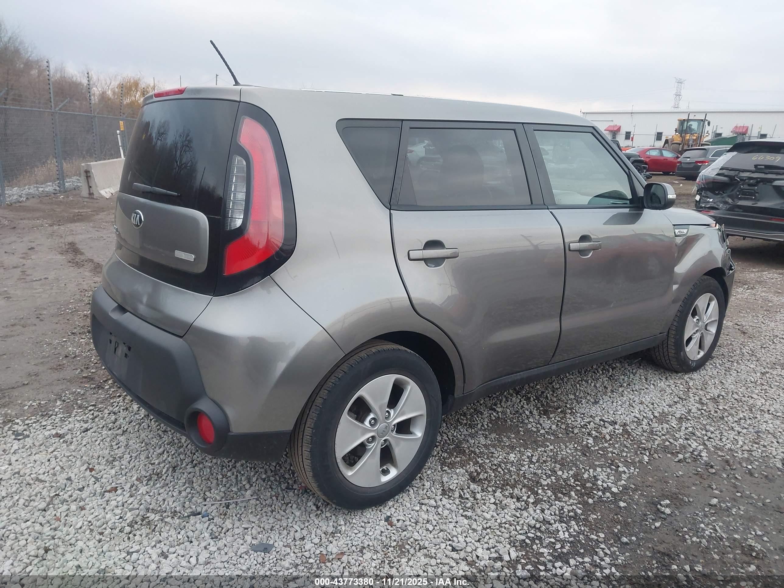 KIA SOUL image 4