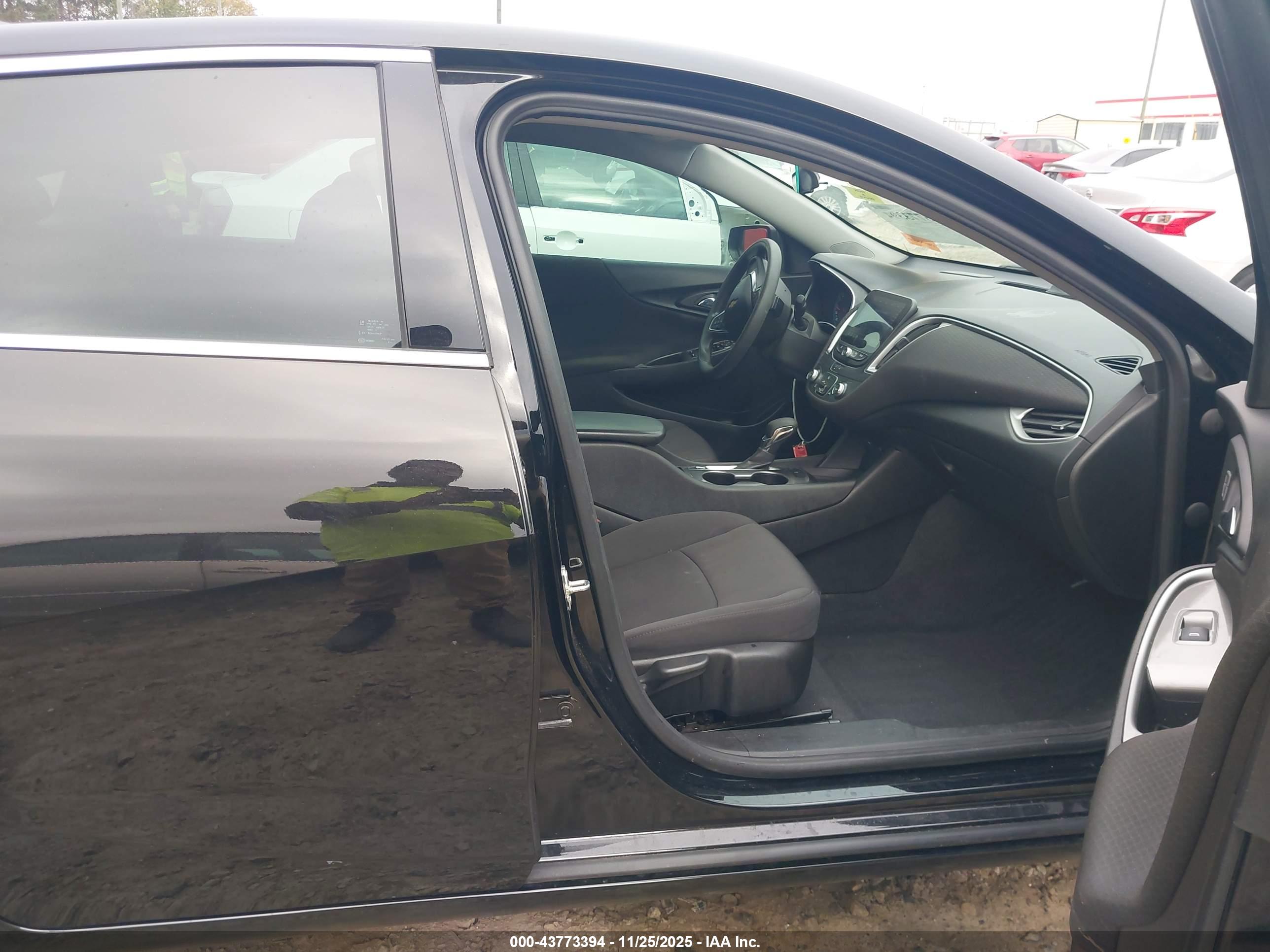 CHEVROLET MALIBU image 5