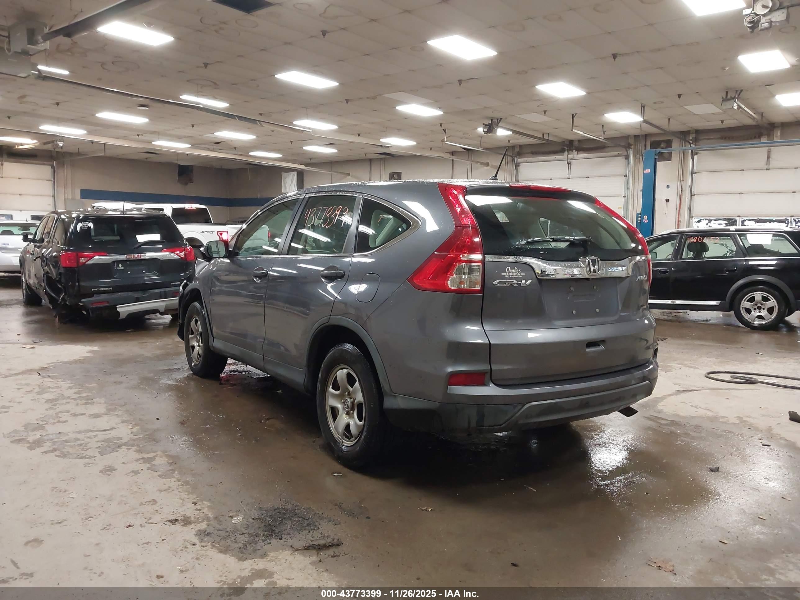 HONDA CR-V image 3