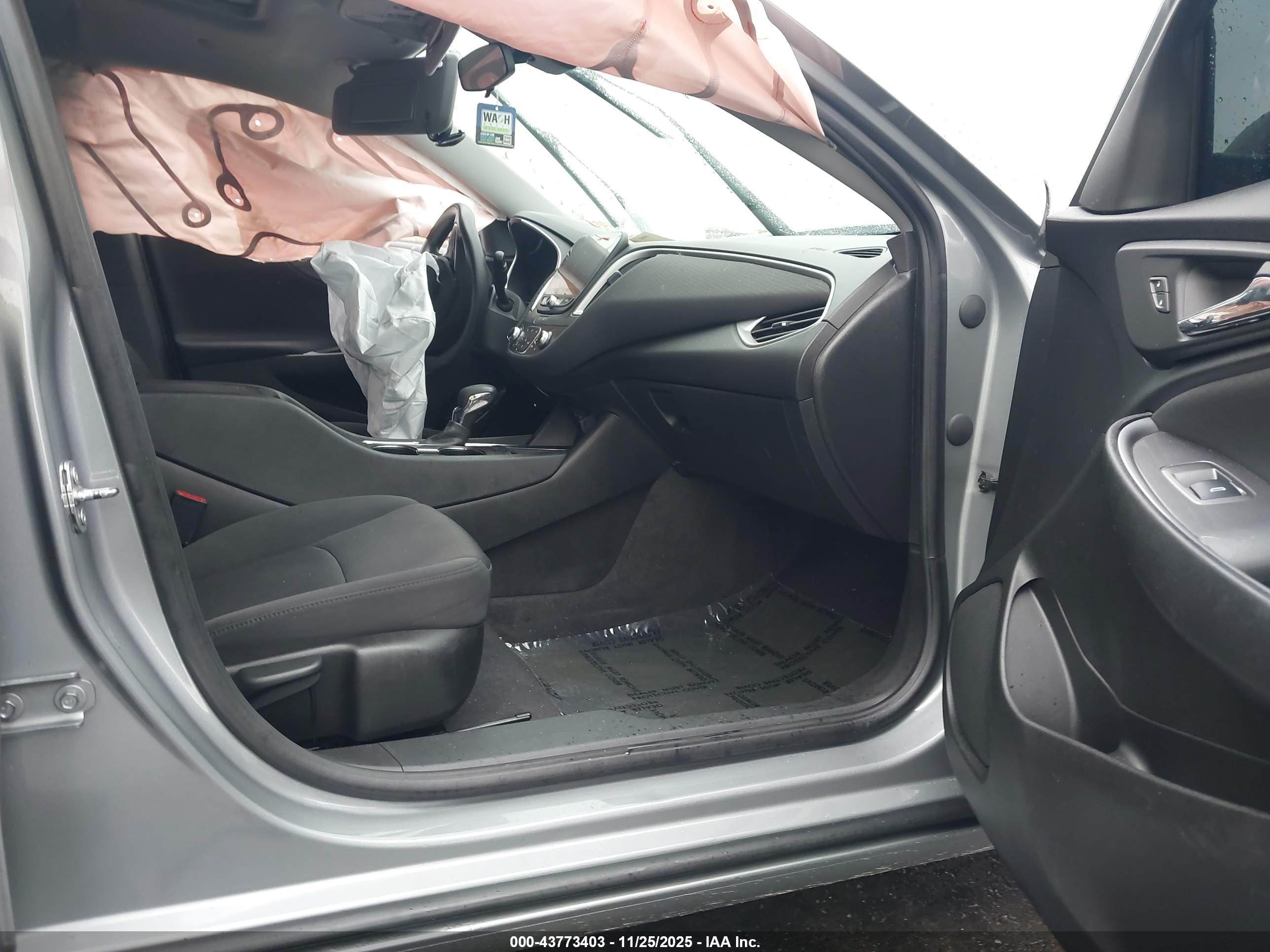 CHEVROLET MALIBU image 5
