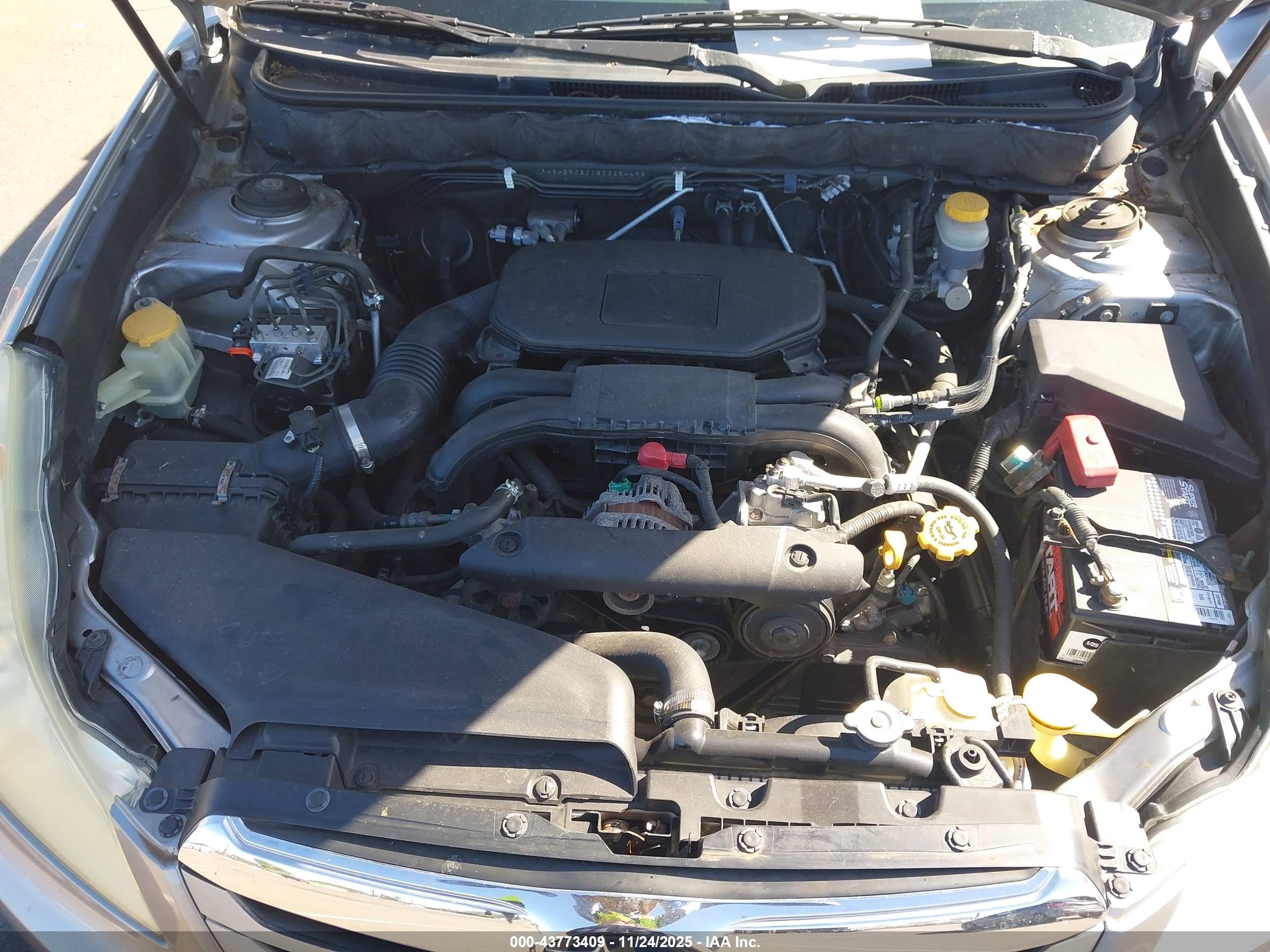 SUBARU OUTBACK image 10
