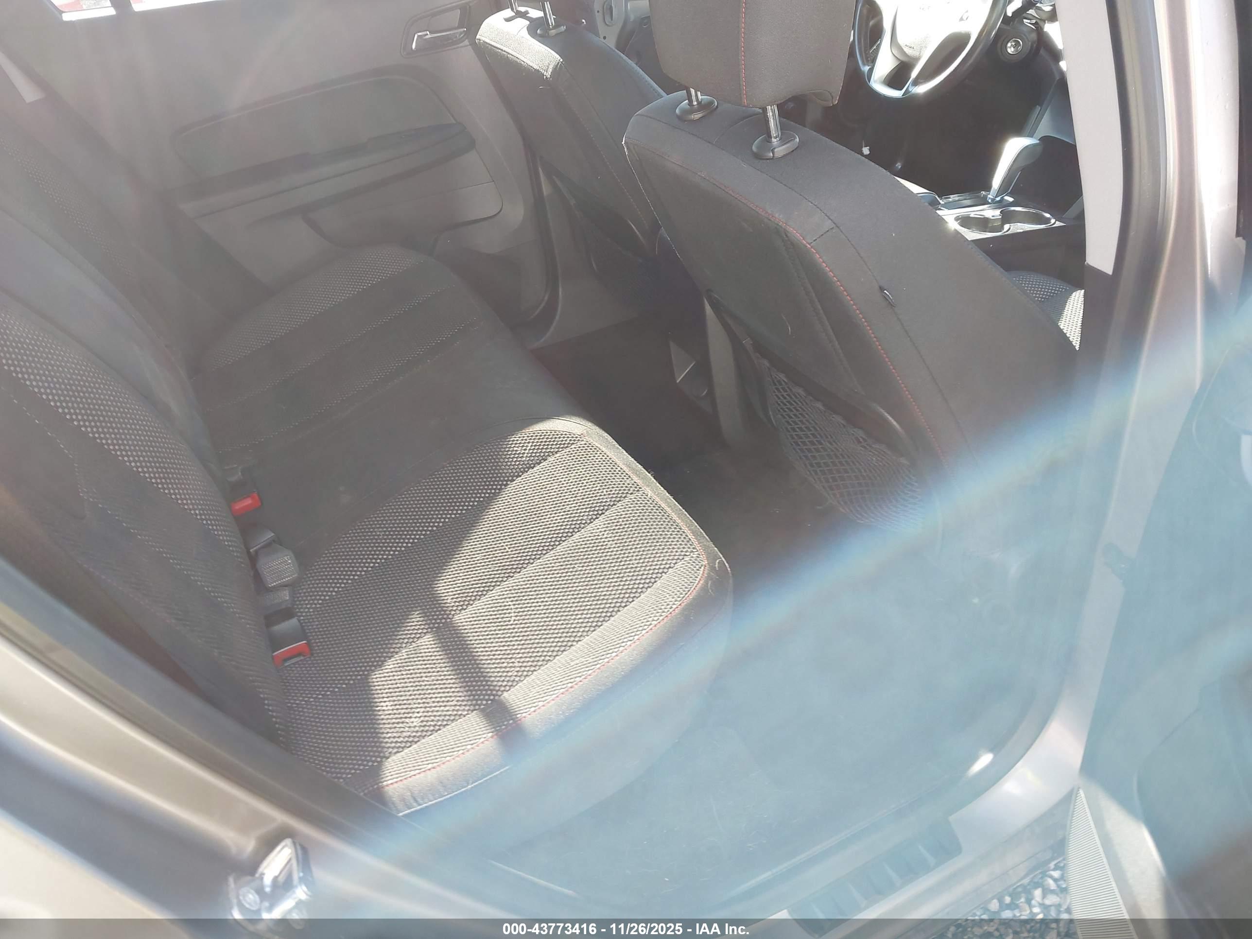 GMC TERRAIN image 8