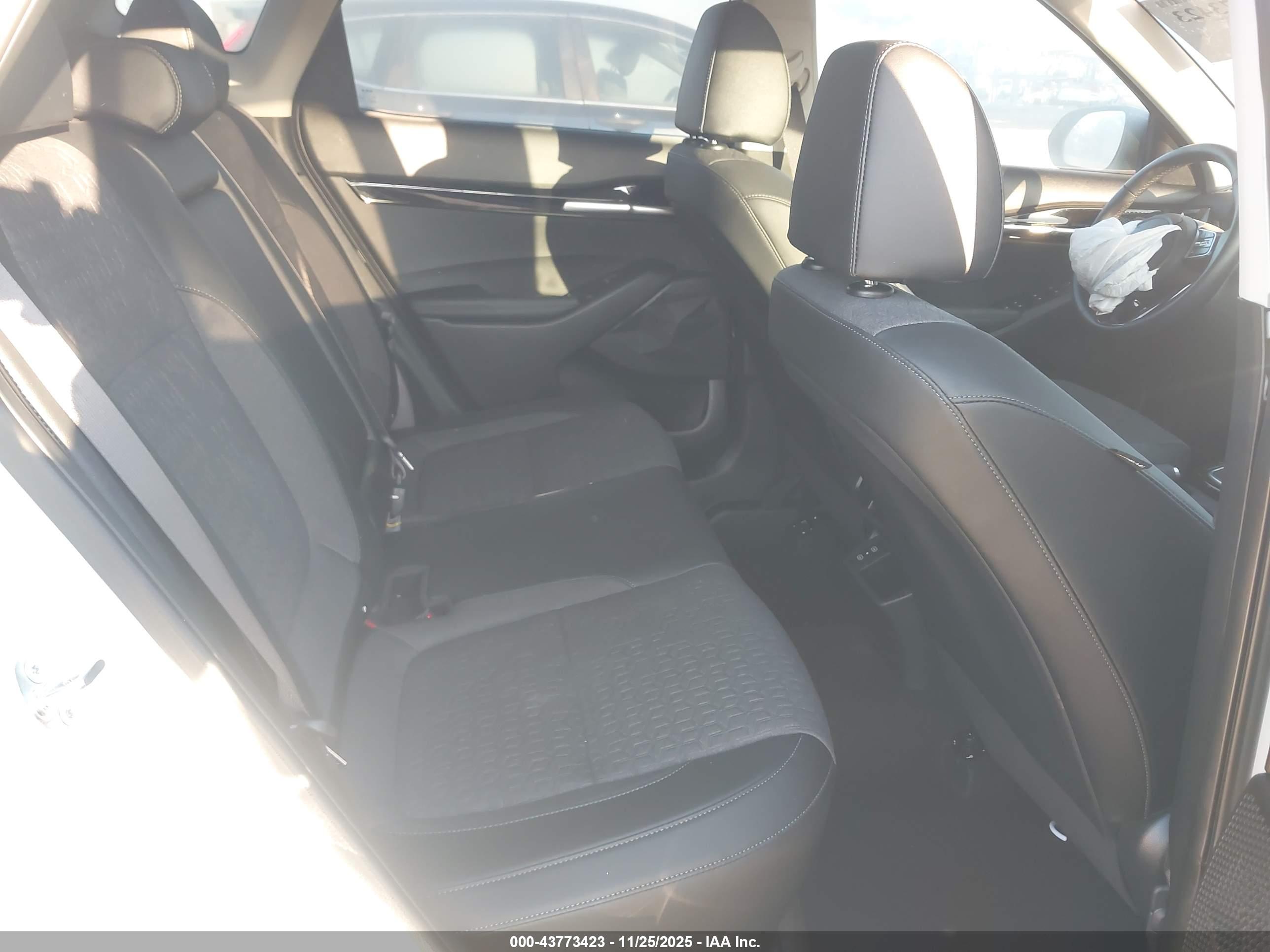 KIA SELTOS image 8