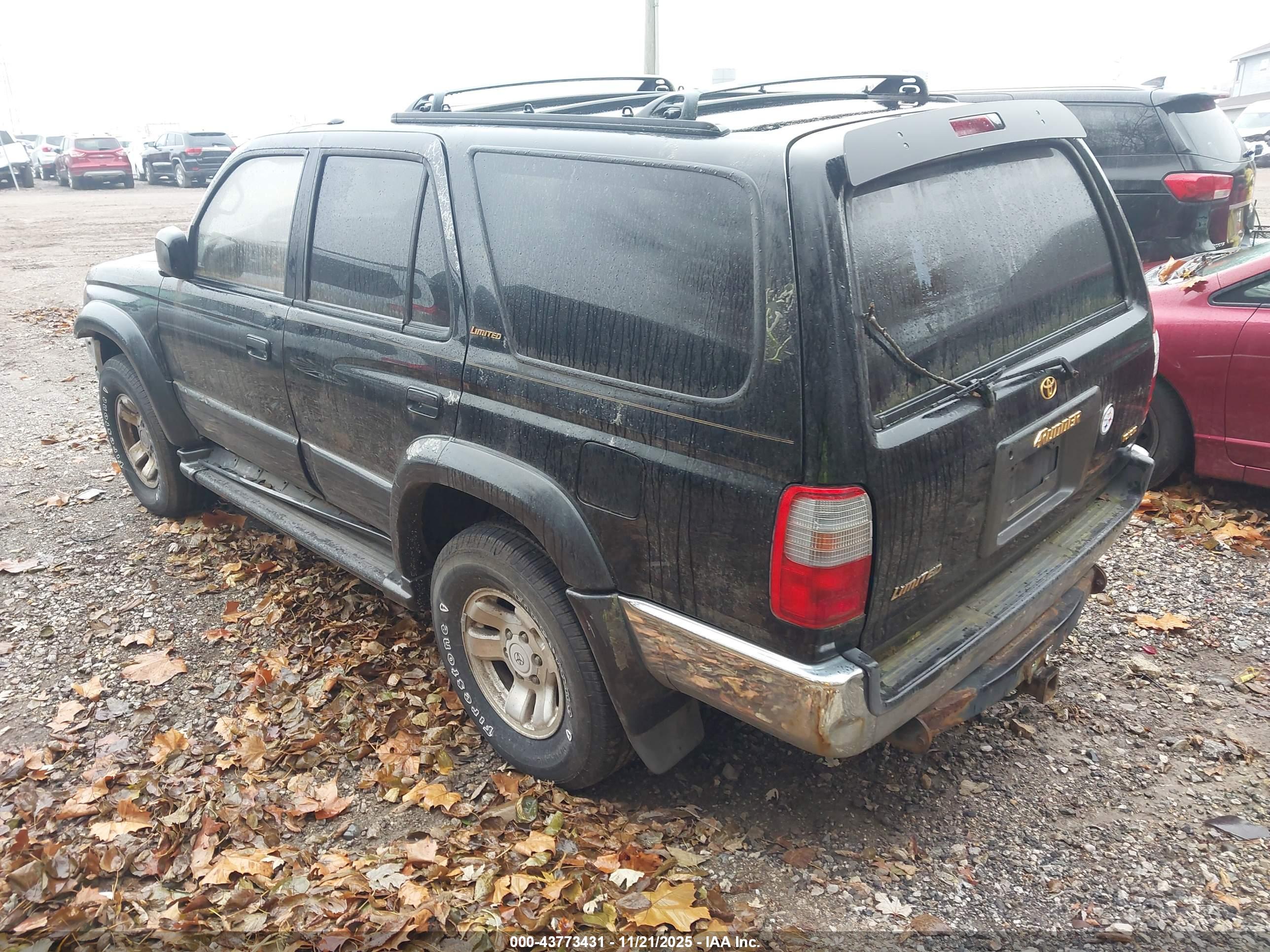 TOYOTA 4RUNNER image 3