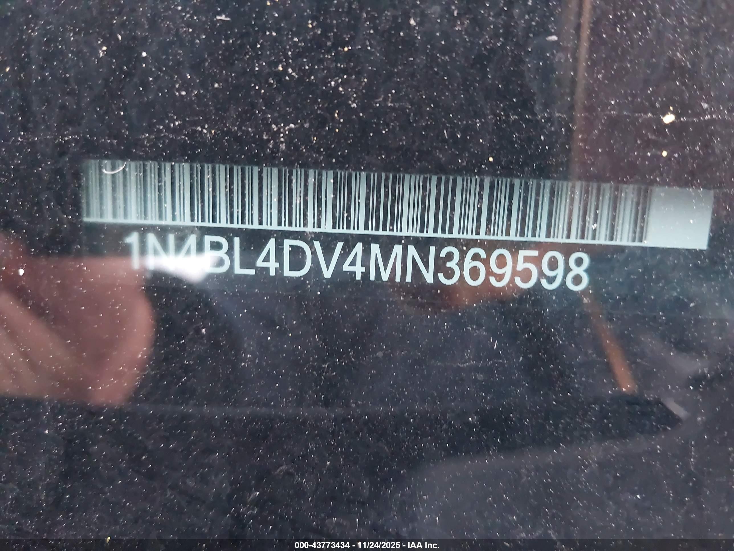 NISSAN ALTIMA image 9