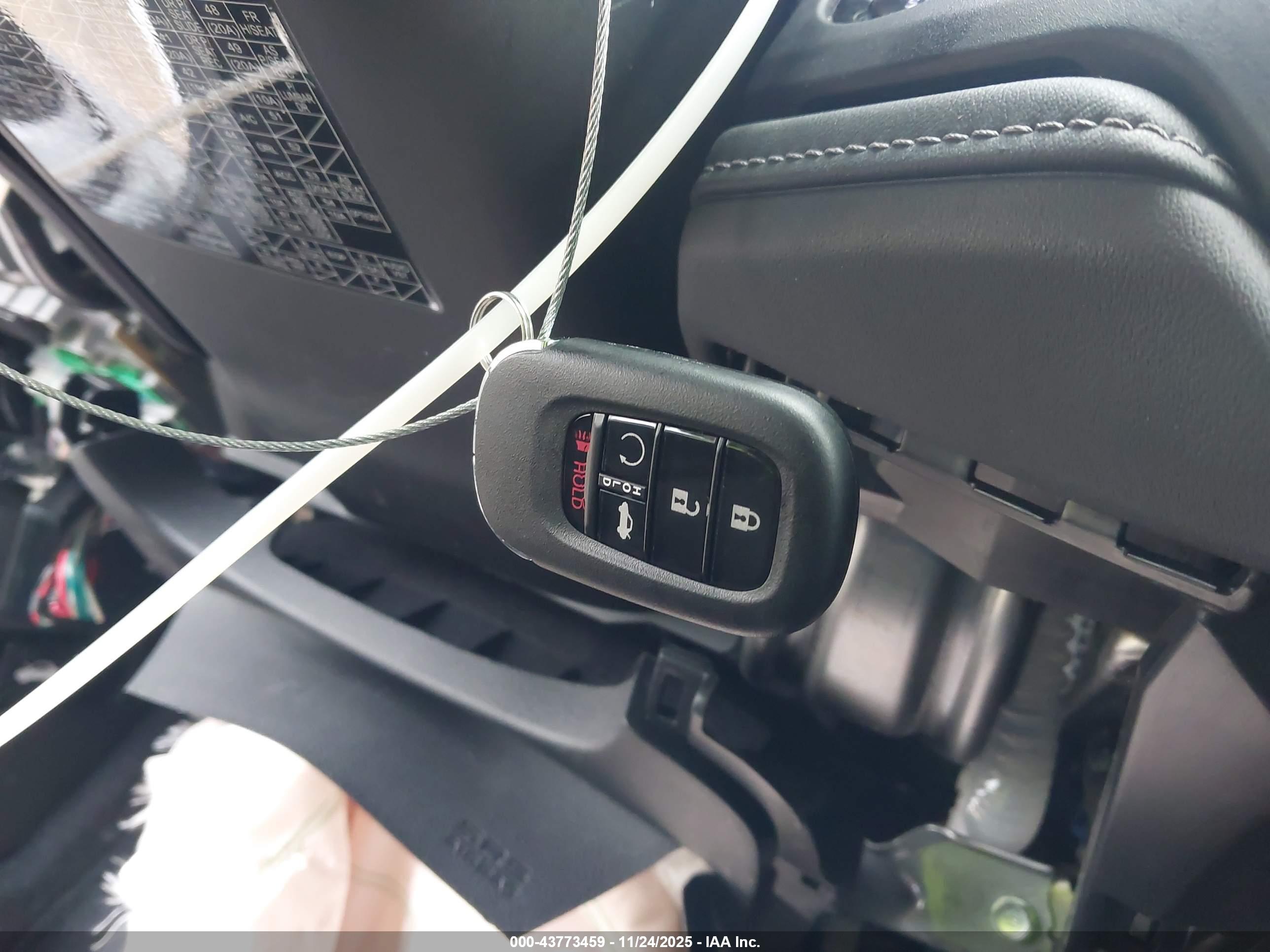 HONDA ACCORD image 11