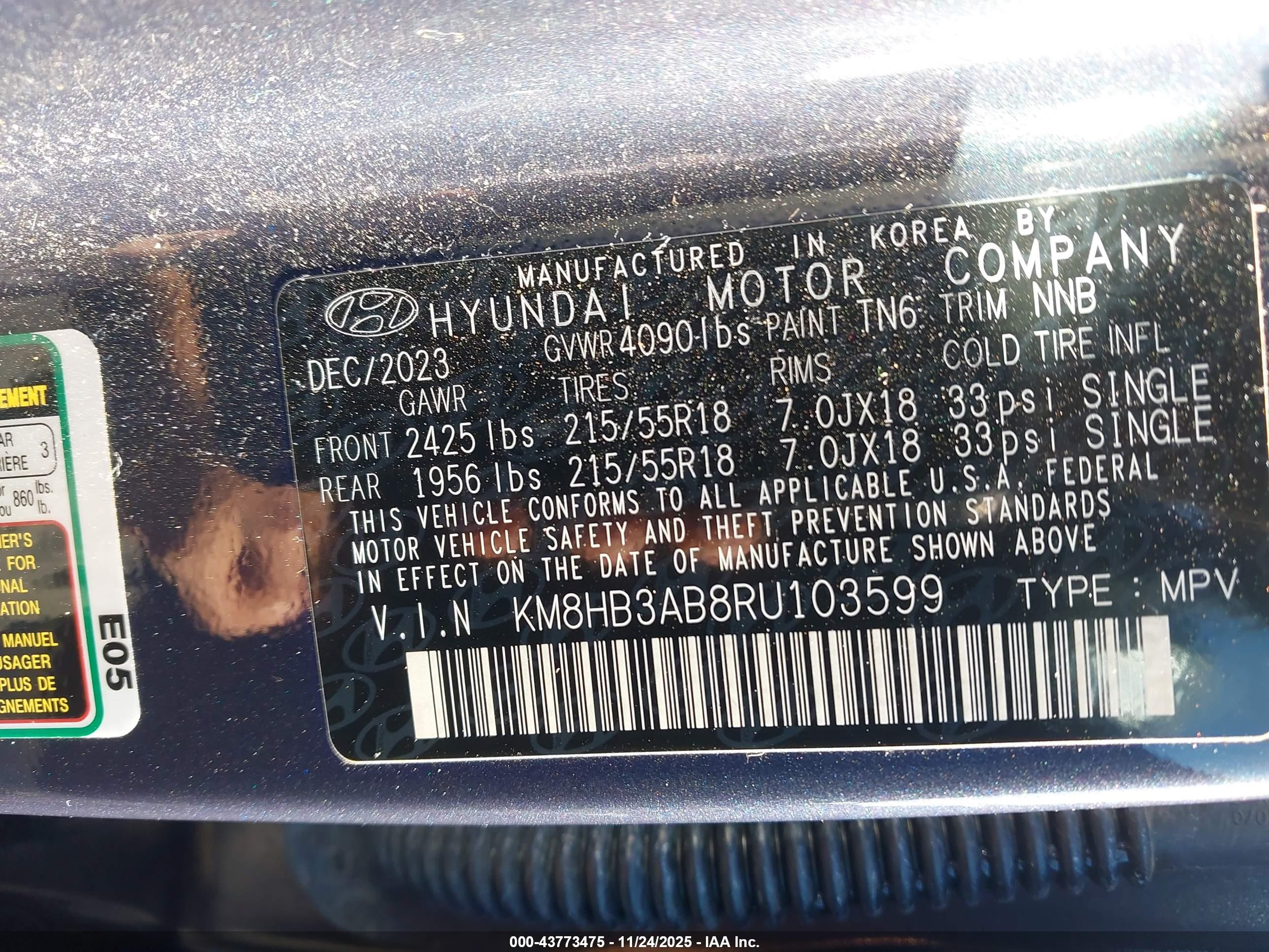 HYUNDAI KONA image 9