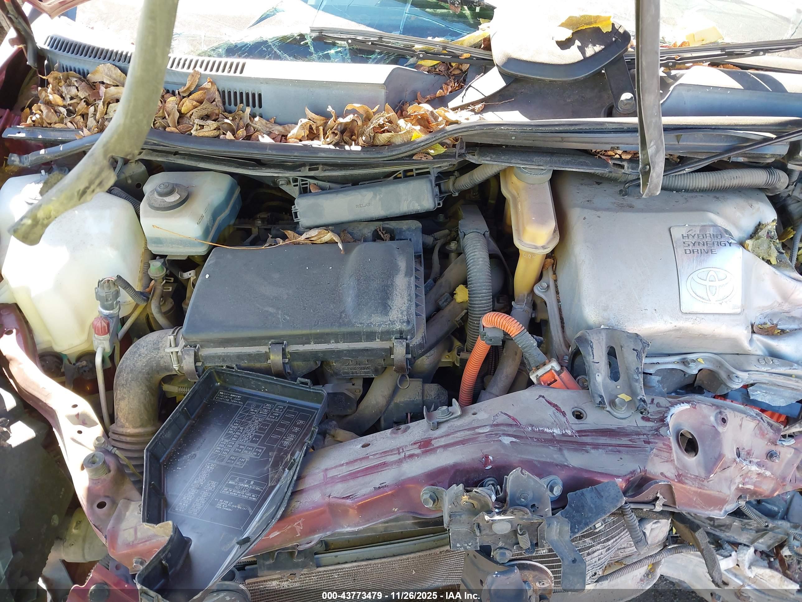 TOYOTA PRIUS image 10