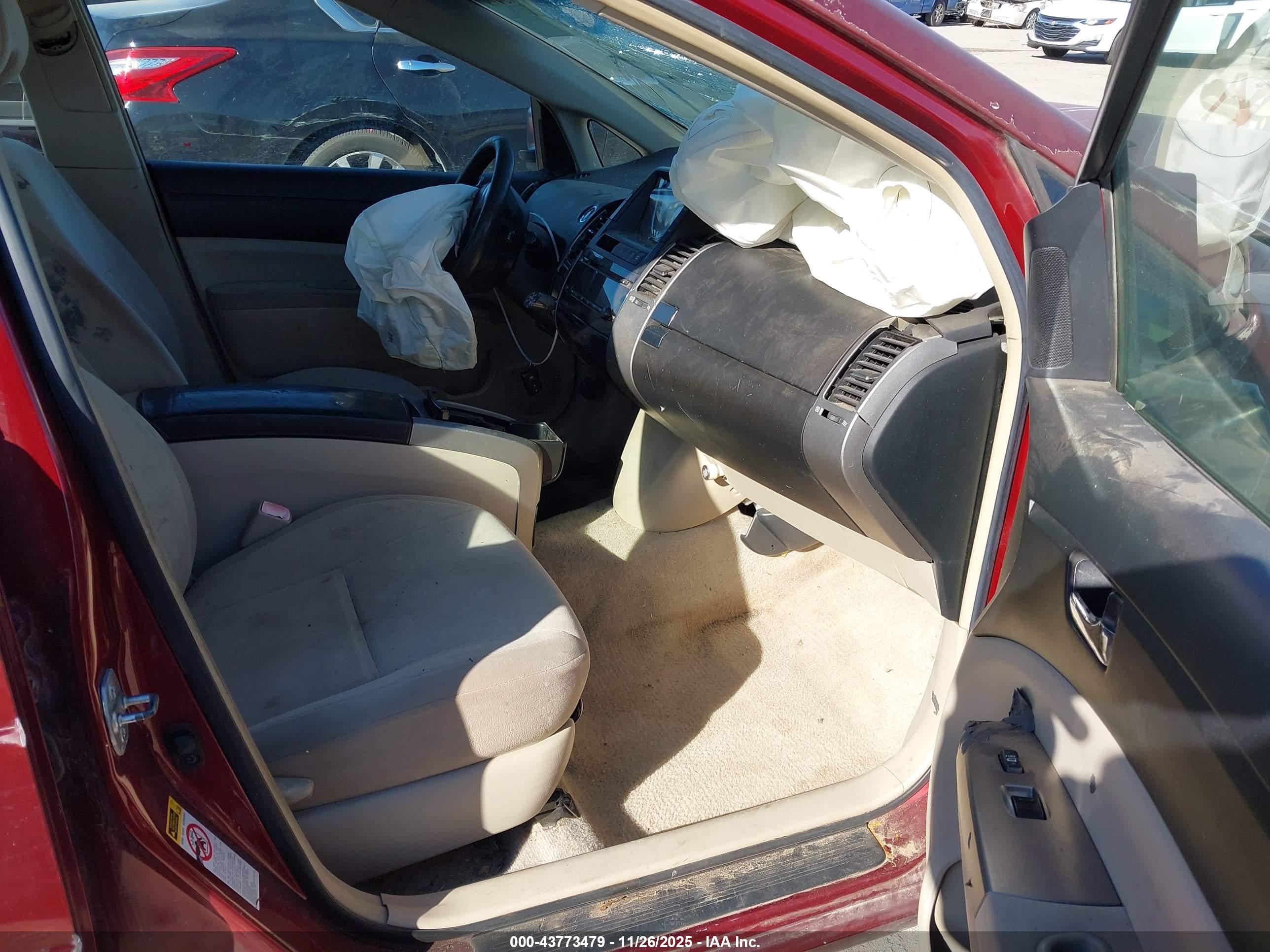 TOYOTA PRIUS image 5
