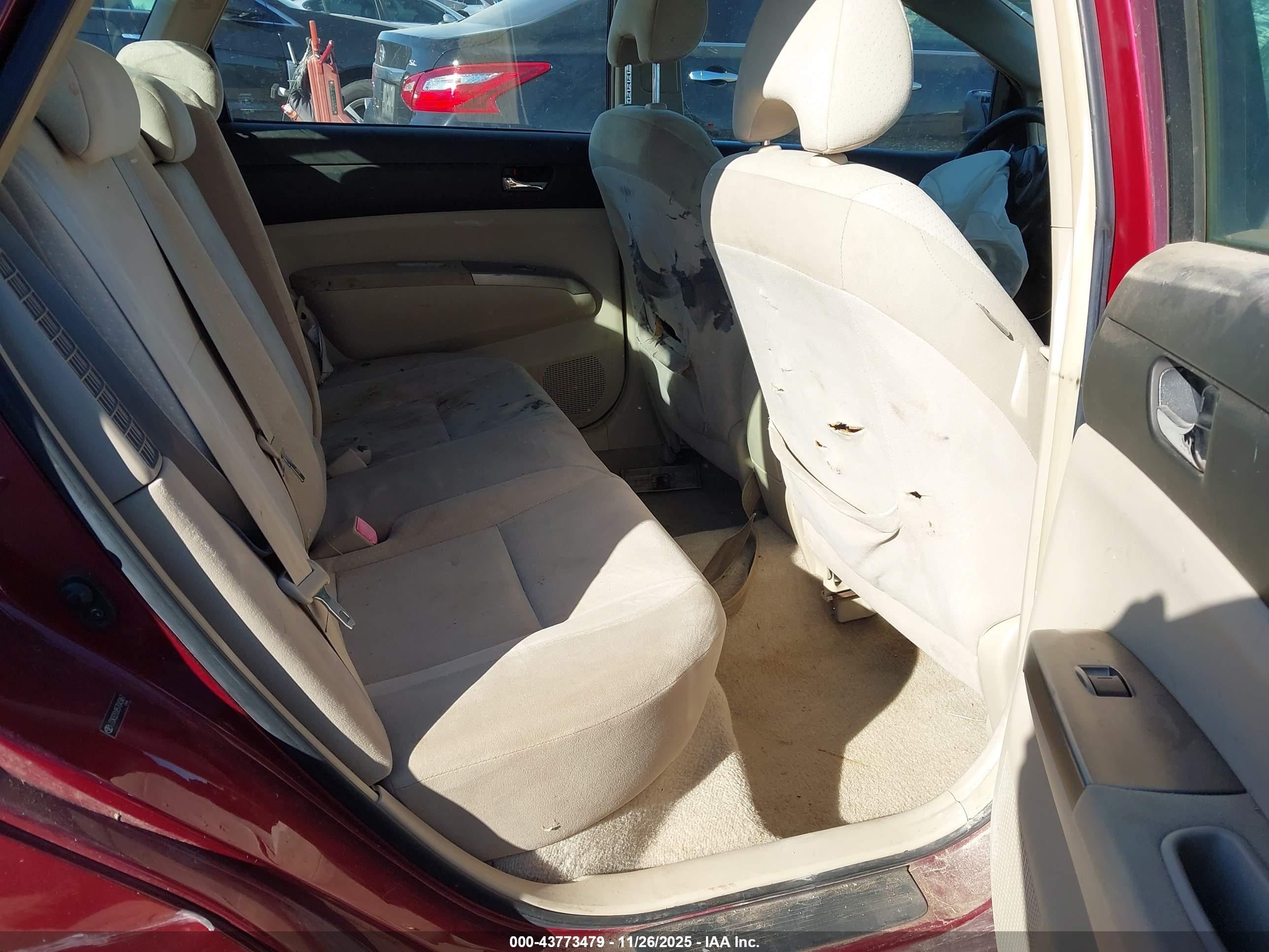 TOYOTA PRIUS image 8