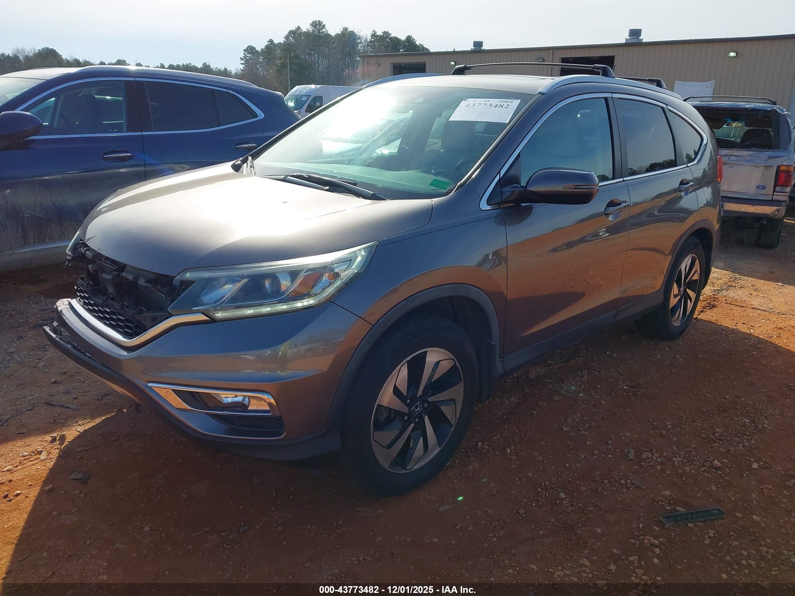 HONDA CR-V image 2