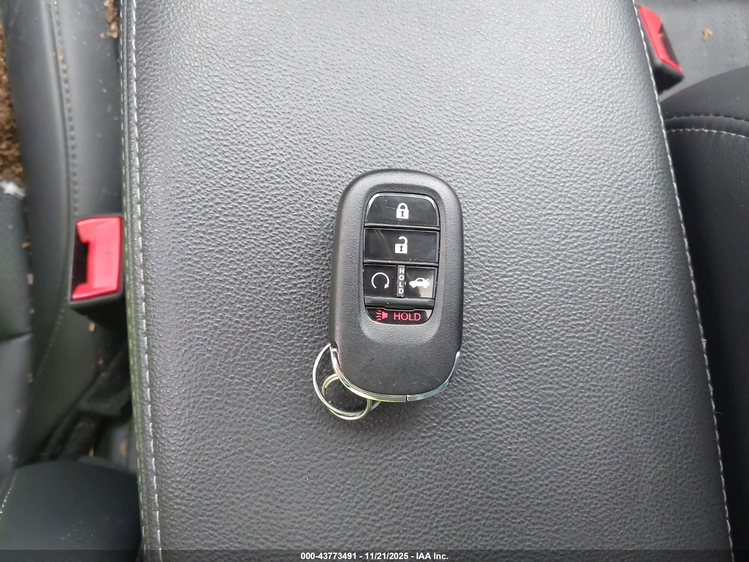 HONDA CIVIC image 11