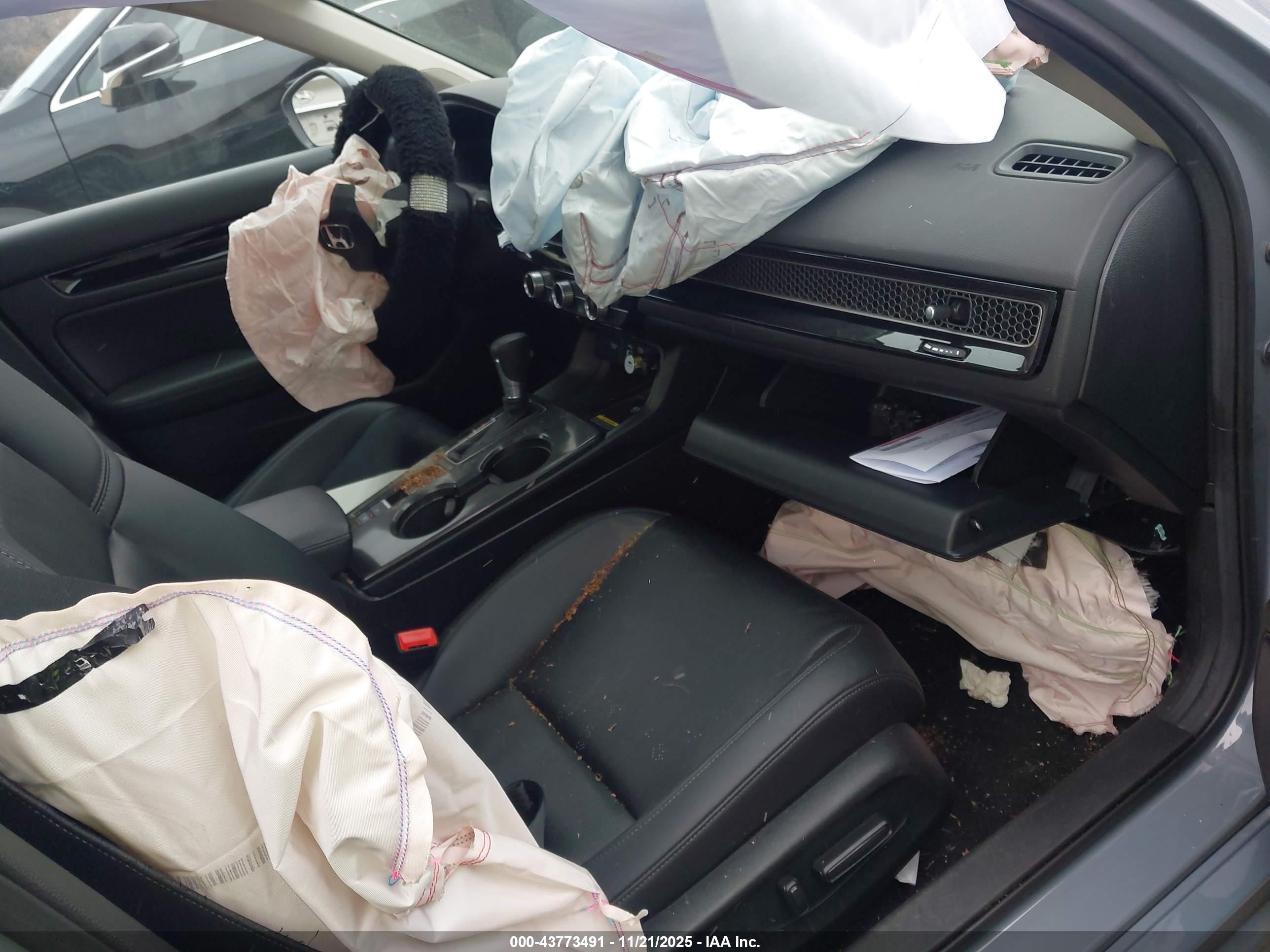 HONDA CIVIC image 5