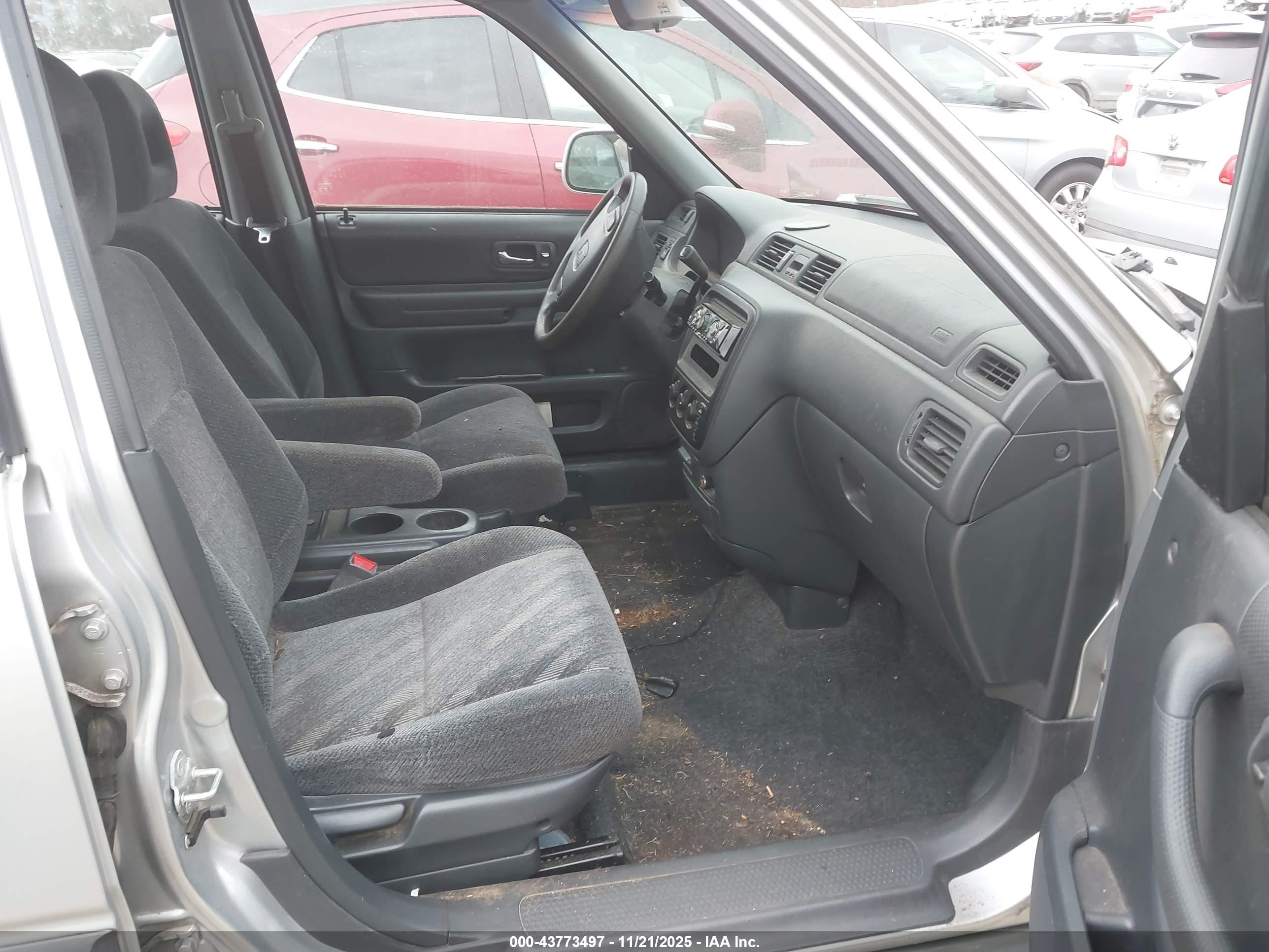 HONDA CR-V image 5